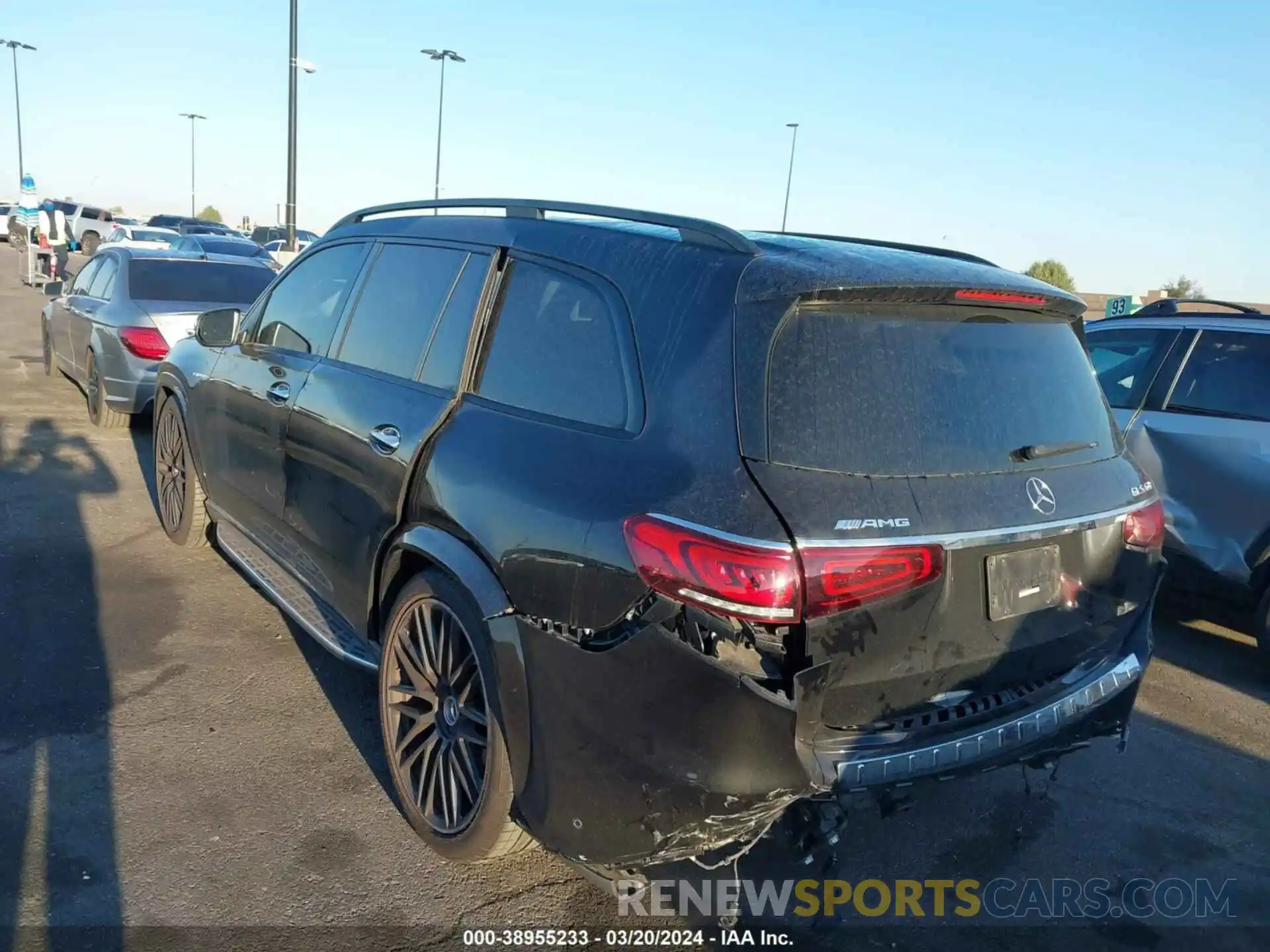 3 Photograph of a damaged car 4JGFF8KE0MA566719 MERCEDES-BENZ AMG GLS 63 2021