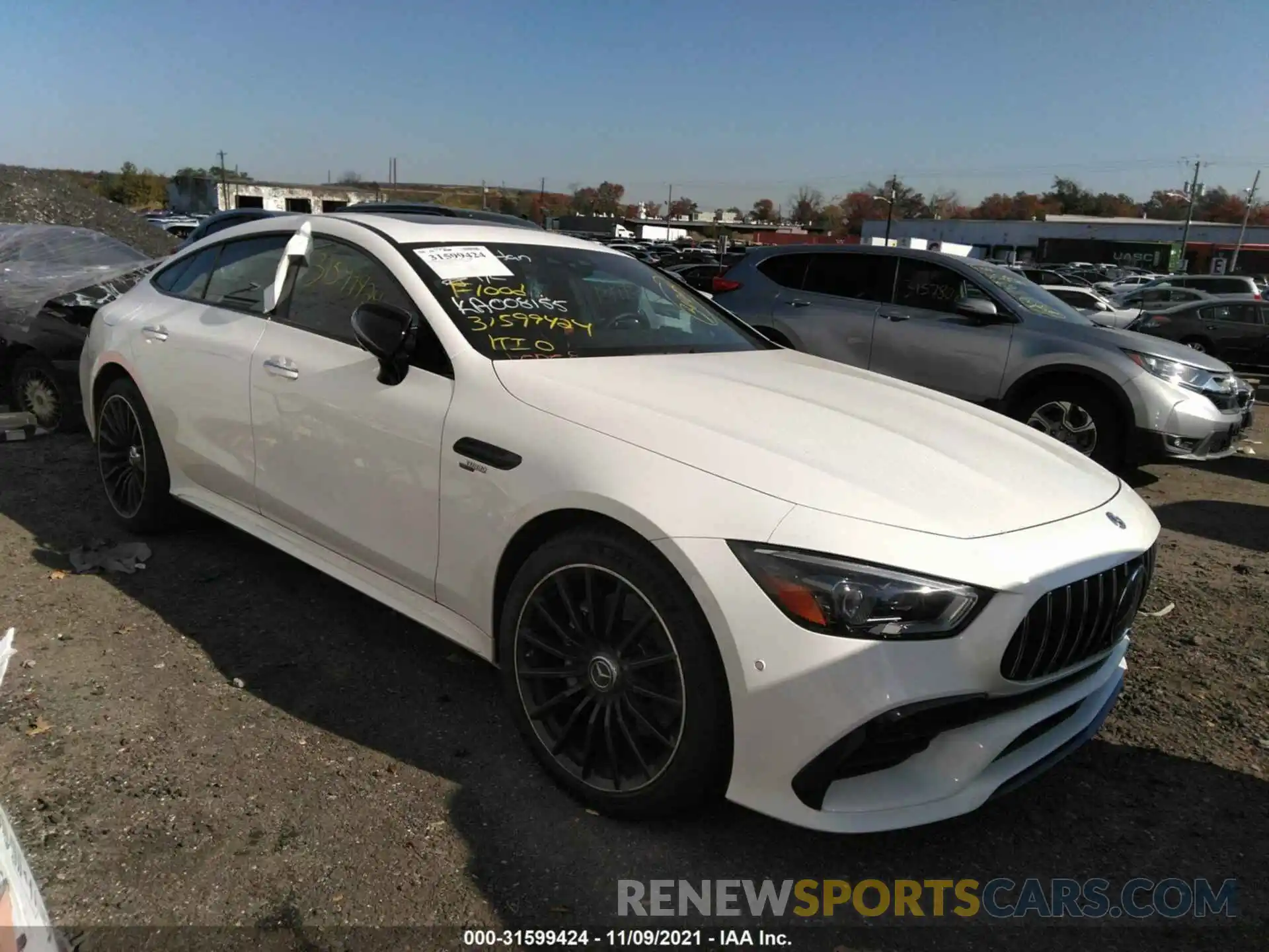 1 Photograph of a damaged car WDD7X6BB3KA008155 MERCEDES-BENZ AMG GT 2019