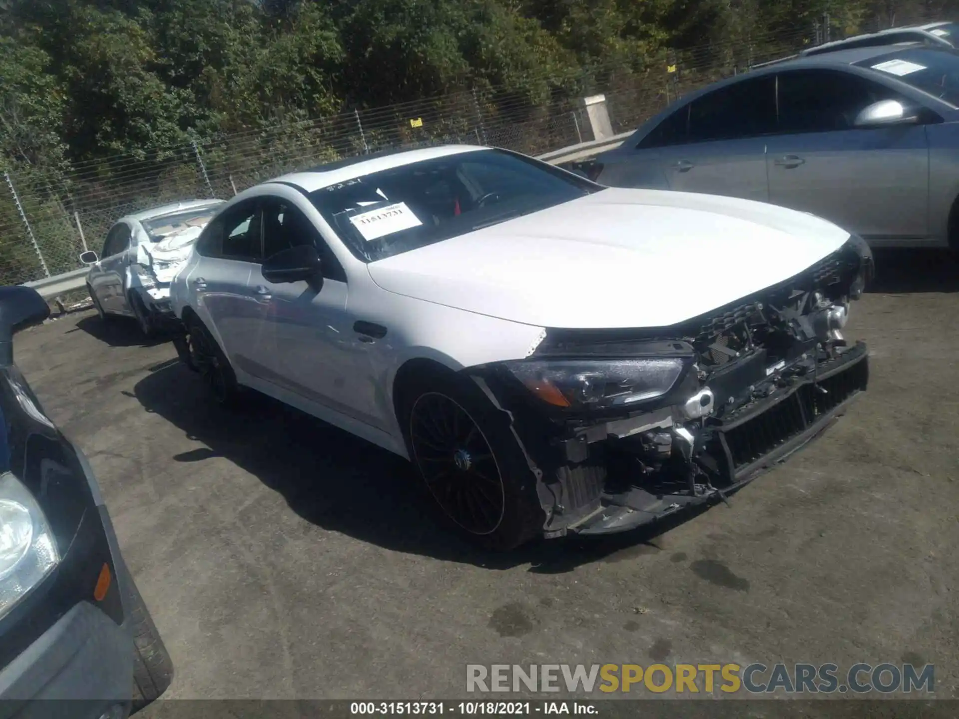 1 Photograph of a damaged car WDD7X6BB5KA008531 MERCEDES-BENZ AMG GT 2019