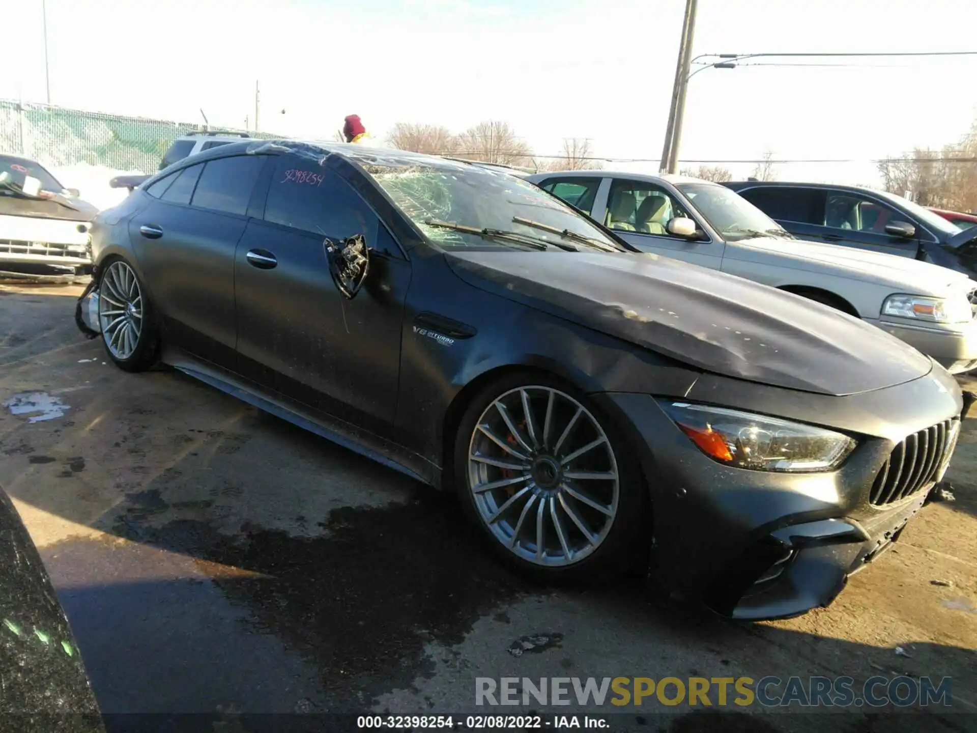 1 Photograph of a damaged car WDD7X8KB5KA001137 MERCEDES-BENZ AMG GT 2019