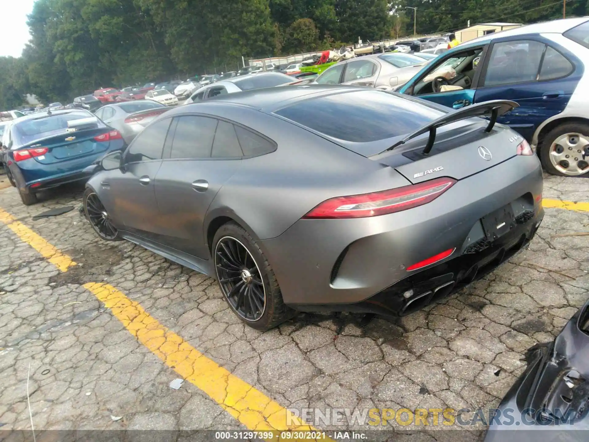 3 Photograph of a damaged car WDD7X8KBXKA005913 MERCEDES-BENZ AMG GT 2019