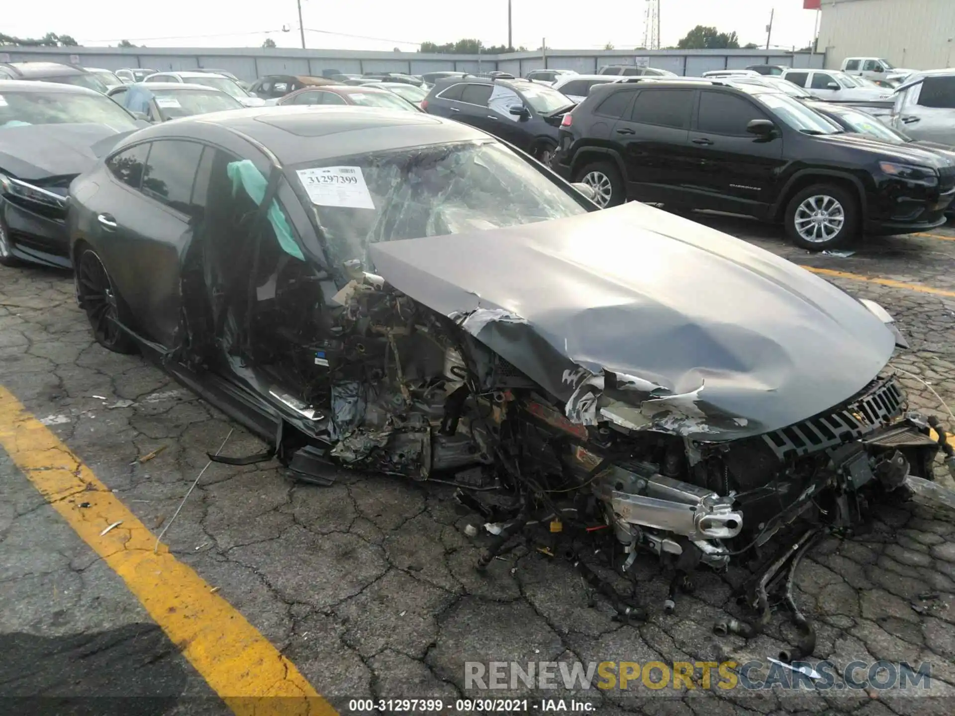 6 Photograph of a damaged car WDD7X8KBXKA005913 MERCEDES-BENZ AMG GT 2019