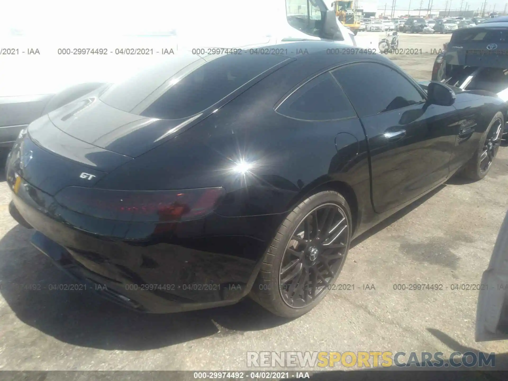 4 Photograph of a damaged car WDDYJ7HA0KA023349 MERCEDES-BENZ AMG GT 2019