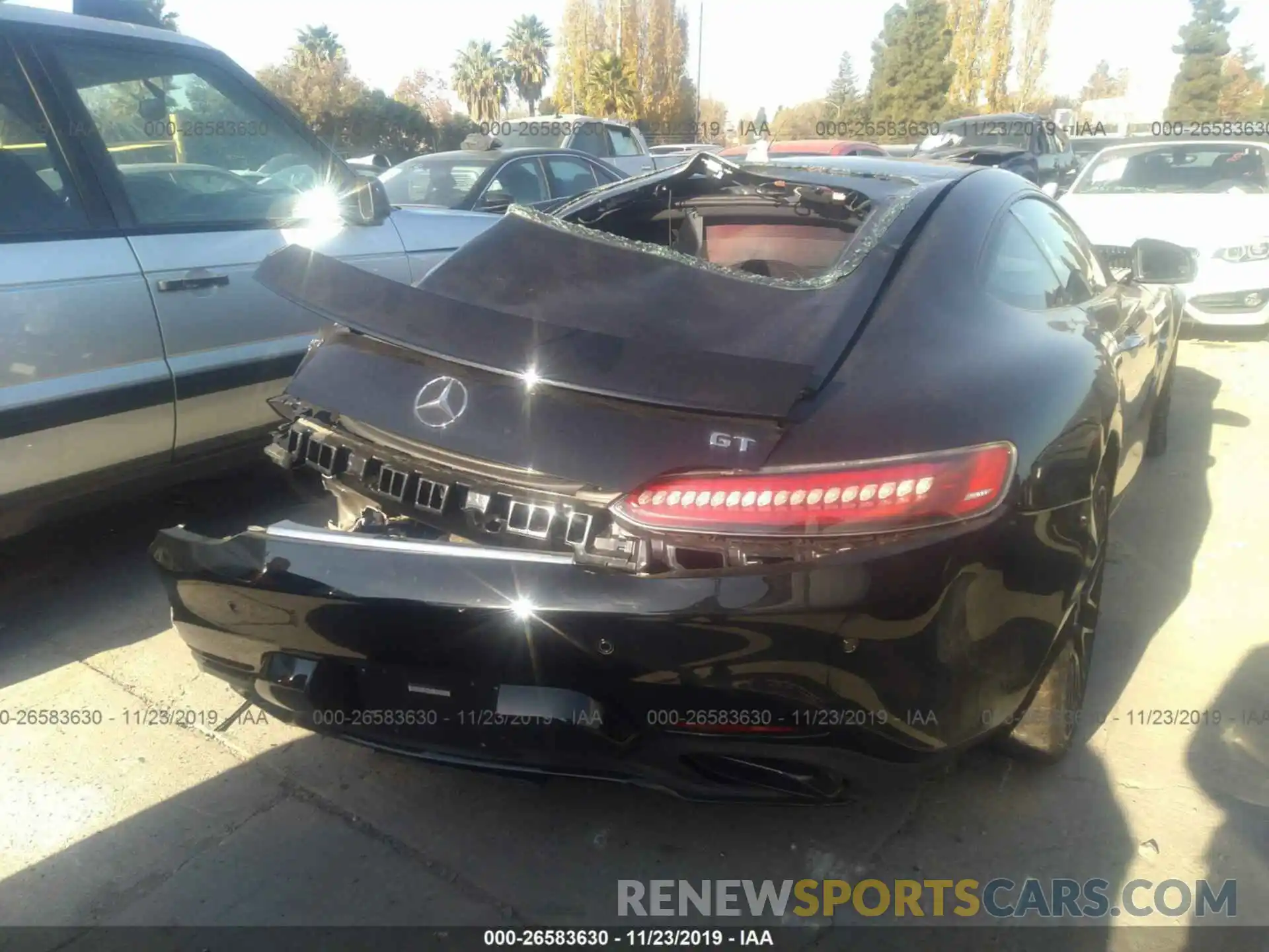 4 Photograph of a damaged car WDDYJ7HA9KA023334 MERCEDES-BENZ AMG GT 2019