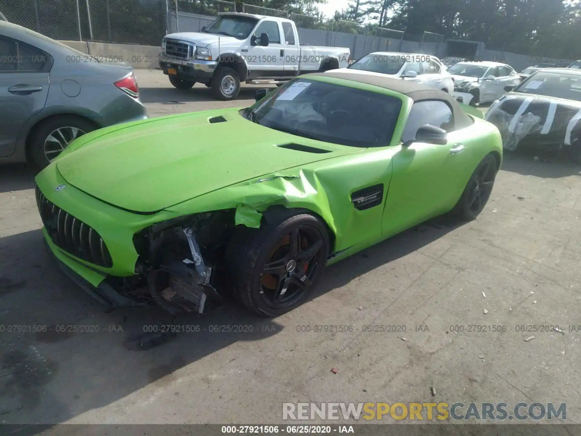 2 Photograph of a damaged car WDDYK7HA0KA023798 MERCEDES-BENZ AMG GT 2019