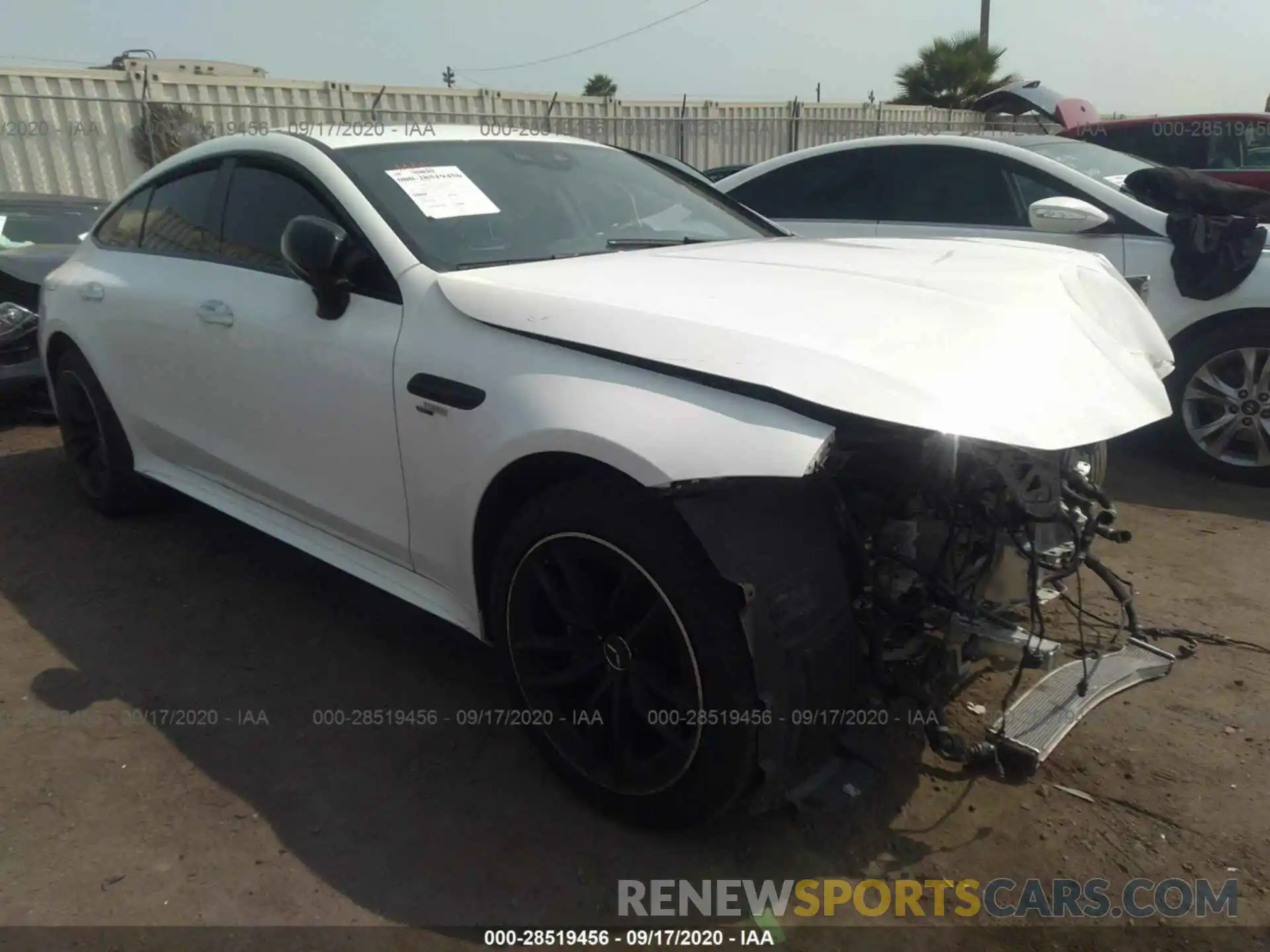 1 Photograph of a damaged car WDD7X6BB9LA015631 MERCEDES-BENZ AMG GT 2020