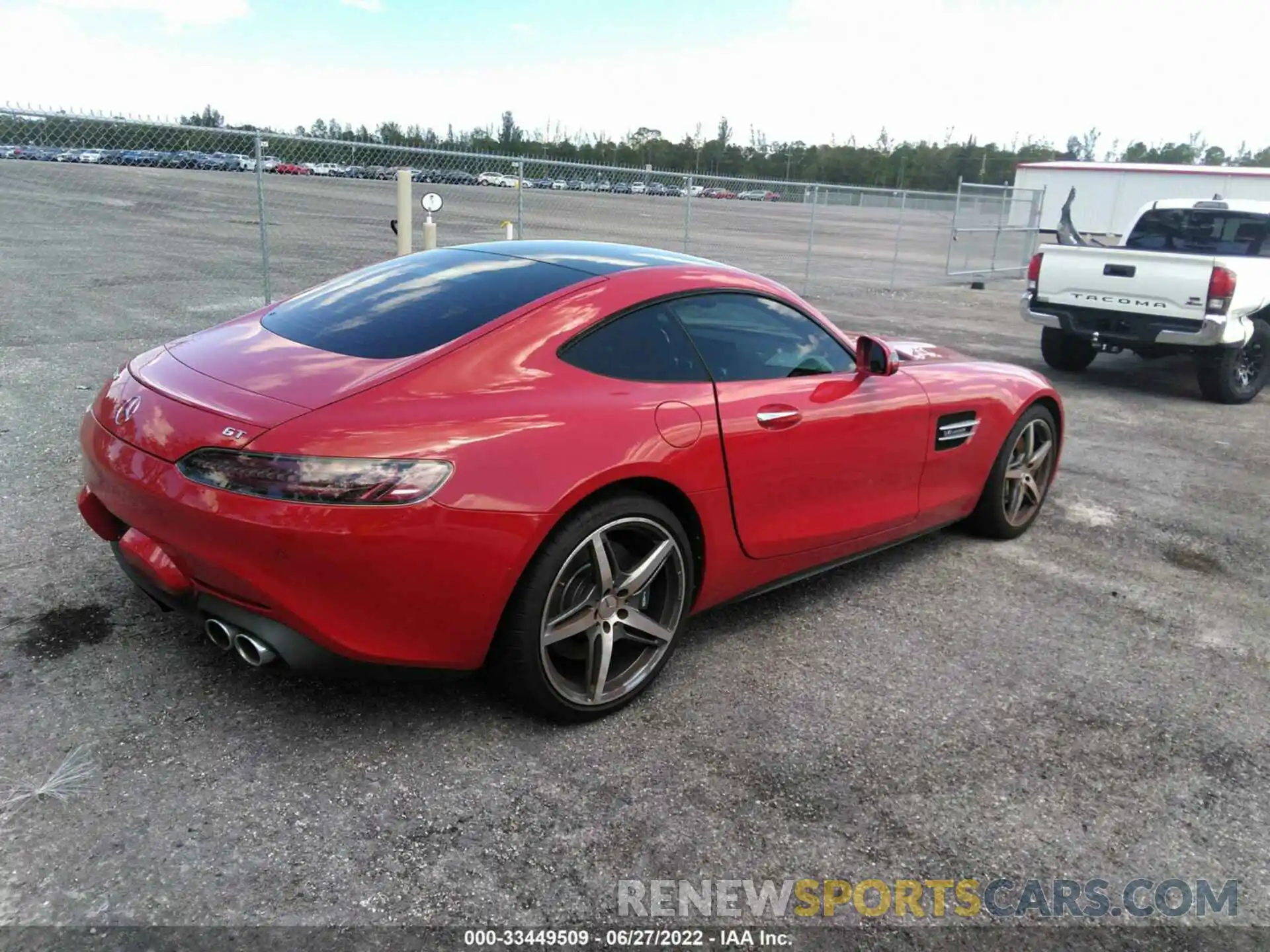 4 Photograph of a damaged car WDDYJ7HA0LA026026 MERCEDES-BENZ AMG GT 2020