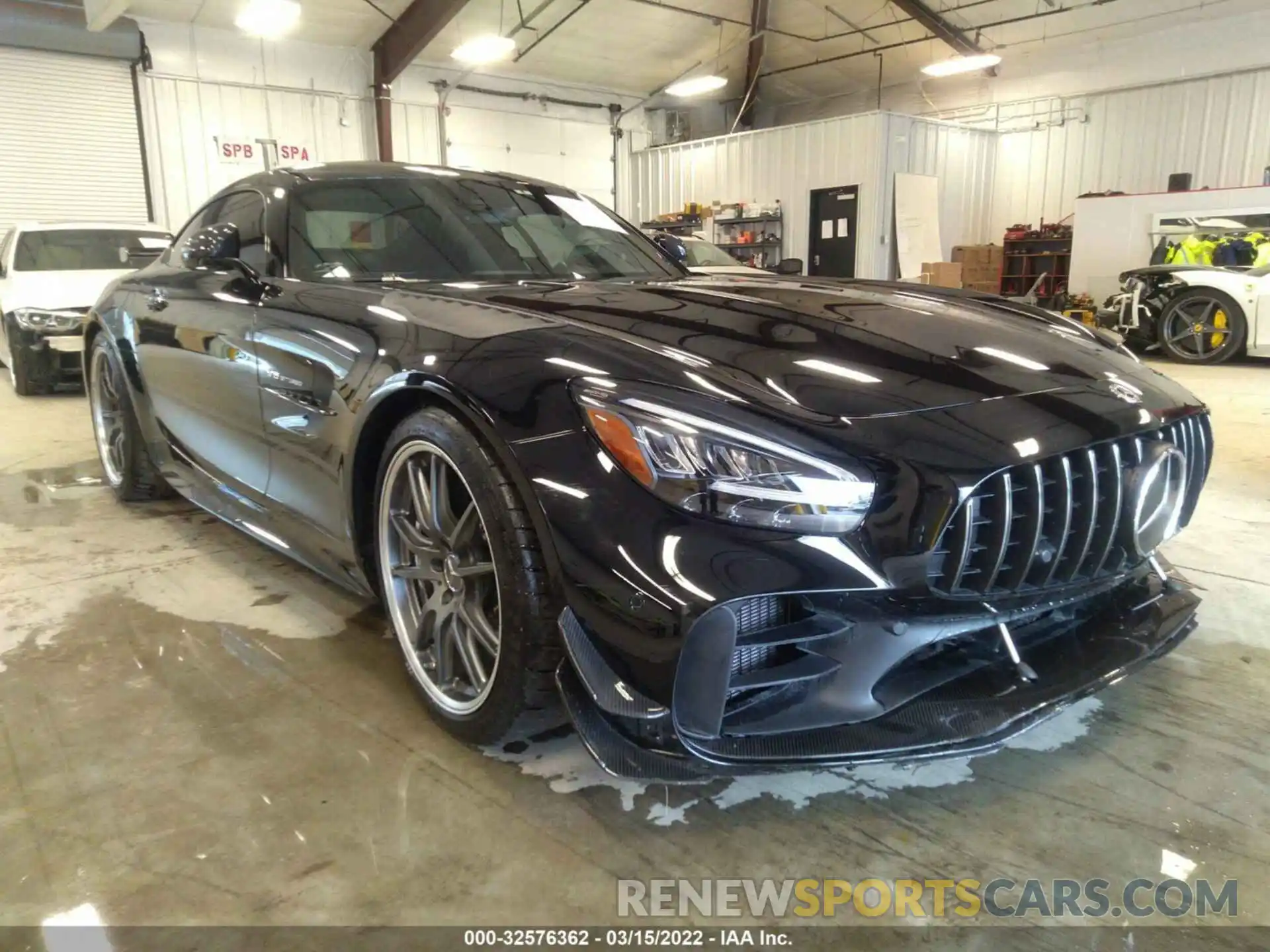 1 Photograph of a damaged car WDDYJ7KAXLA028021 MERCEDES-BENZ AMG GT 2020