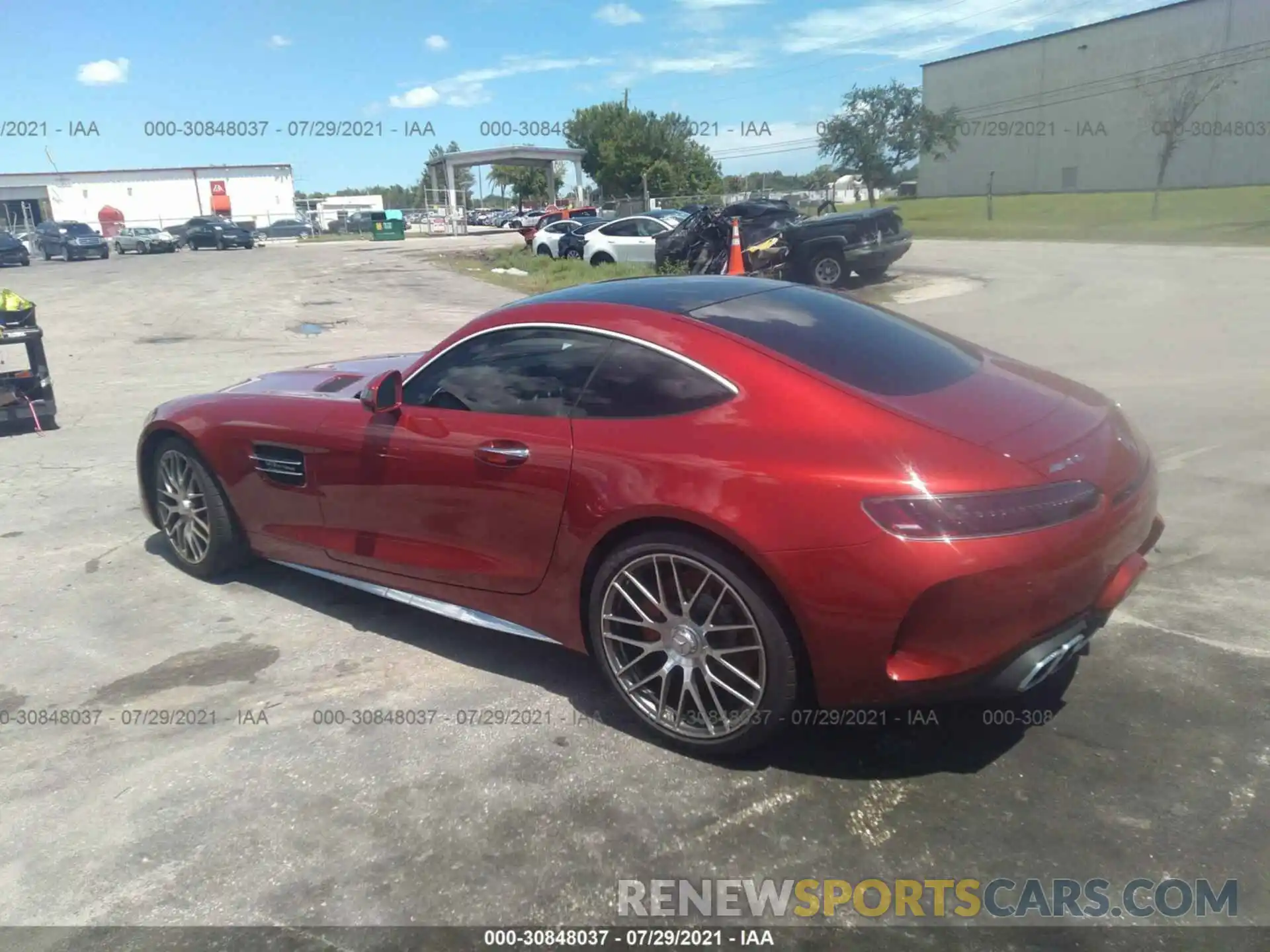 3 Photograph of a damaged car WDDYJ8AA7LA025486 MERCEDES-BENZ AMG GT 2020