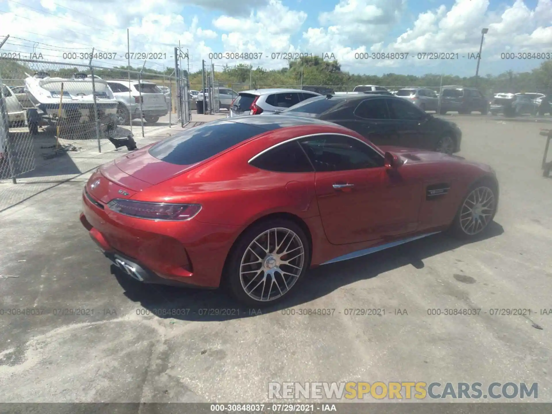 4 Photograph of a damaged car WDDYJ8AA7LA025486 MERCEDES-BENZ AMG GT 2020