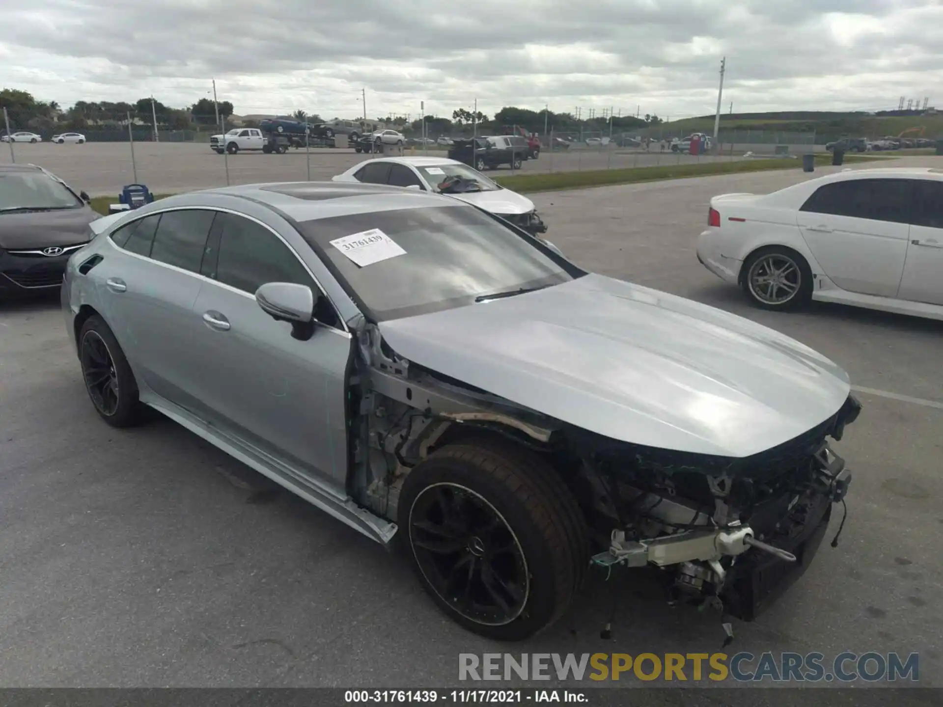 1 Photograph of a damaged car W1K7X5KB6MA036433 MERCEDES-BENZ AMG GT 2021