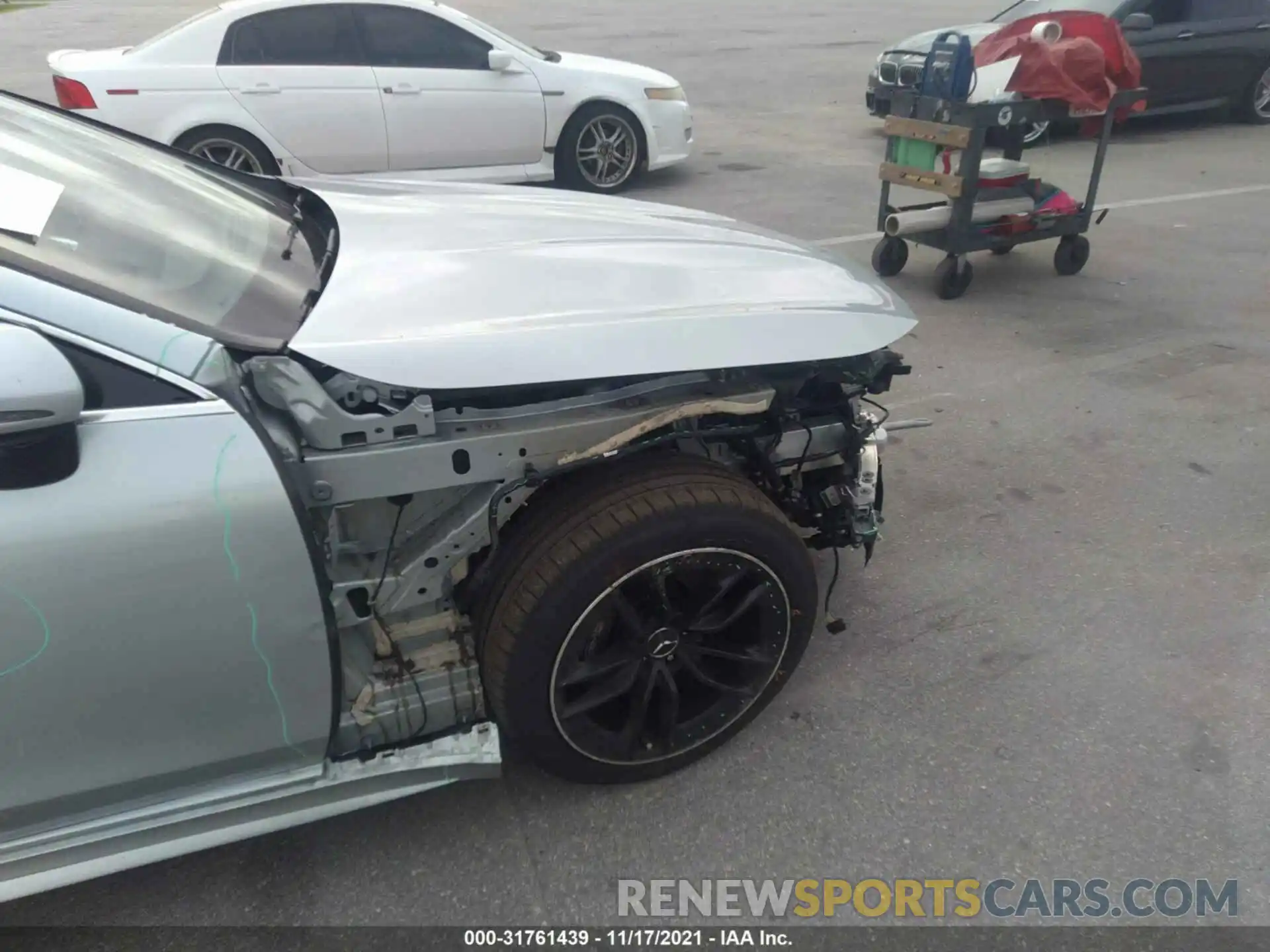 6 Photograph of a damaged car W1K7X5KB6MA036433 MERCEDES-BENZ AMG GT 2021