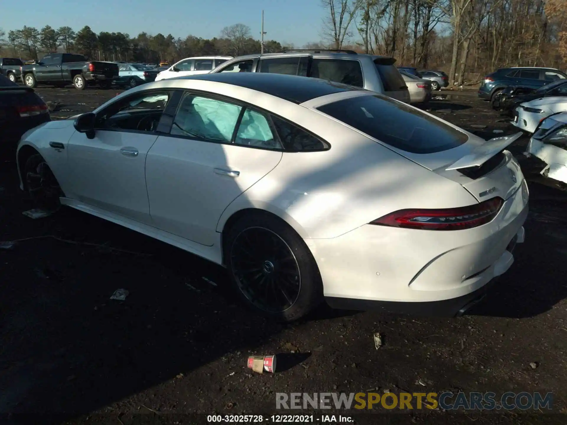 3 Photograph of a damaged car W1K7X5KB6MA036528 MERCEDES-BENZ AMG GT 2021