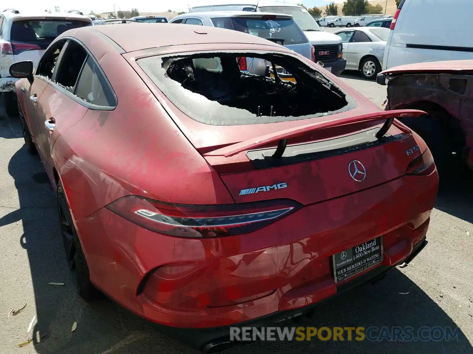 3 Photograph of a damaged car WDD7X6BB0LA013931 MERCEDES-BENZ AMG GT 53 2020