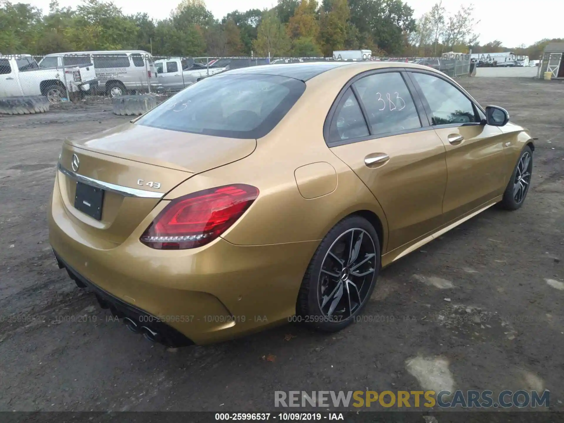 4 Photograph of a damaged car 55SWF6EB2KU295157 MERCEDES-BENZ C 2019