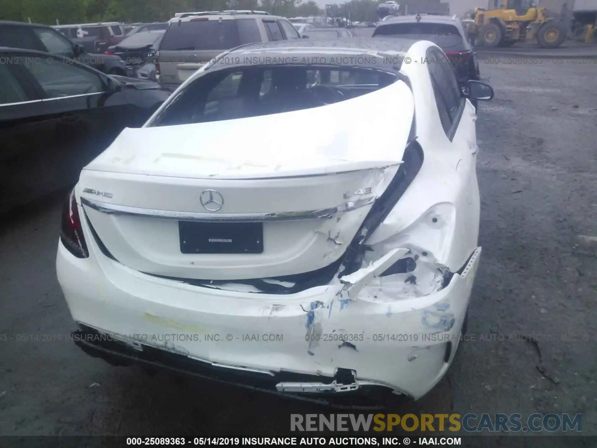 6 Photograph of a damaged car 55SWF6EB4KU306353 MERCEDES-BENZ C 2019