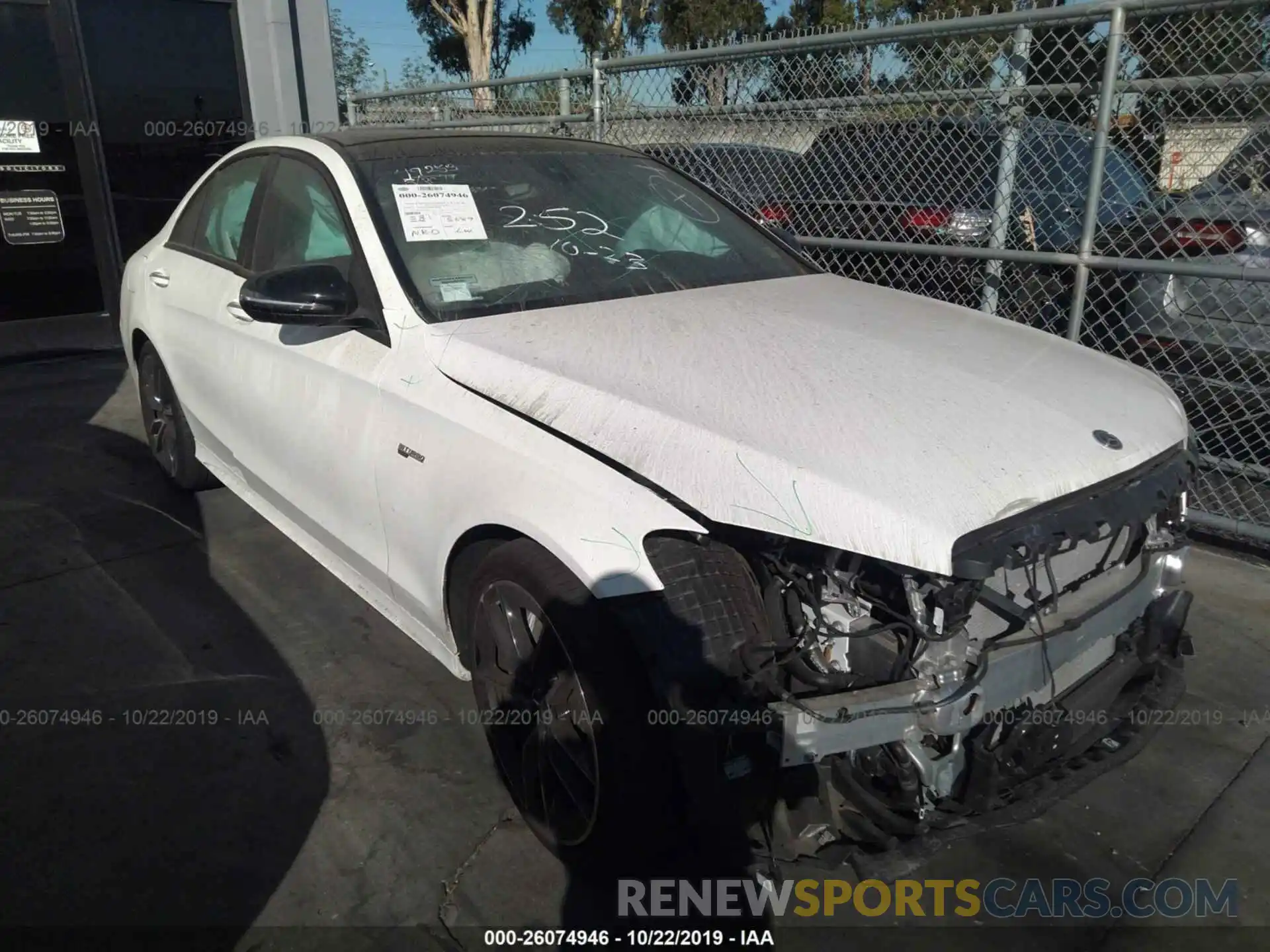 1 Photograph of a damaged car 55SWF6EB9KU285015 MERCEDES-BENZ C 2019