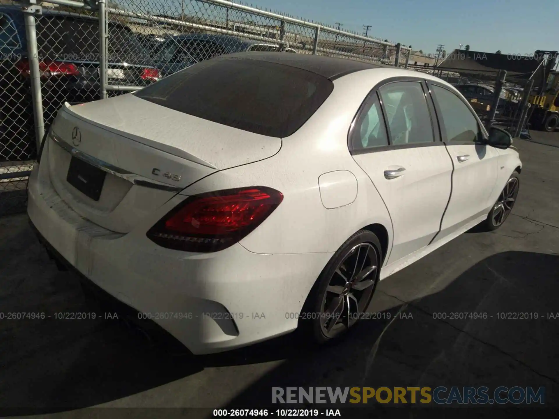 4 Photograph of a damaged car 55SWF6EB9KU285015 MERCEDES-BENZ C 2019