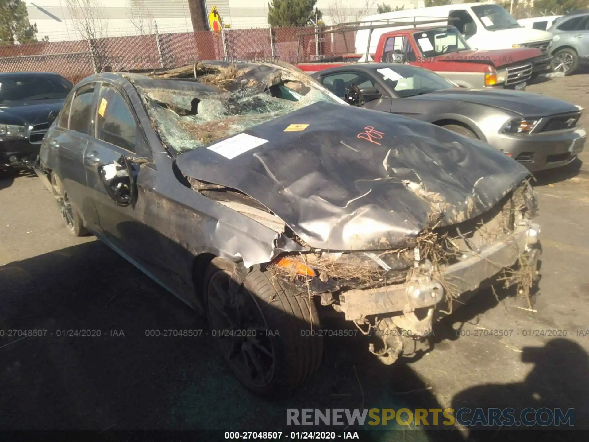 1 Photograph of a damaged car 55SWF8DB0KU322482 MERCEDES-BENZ C 2019