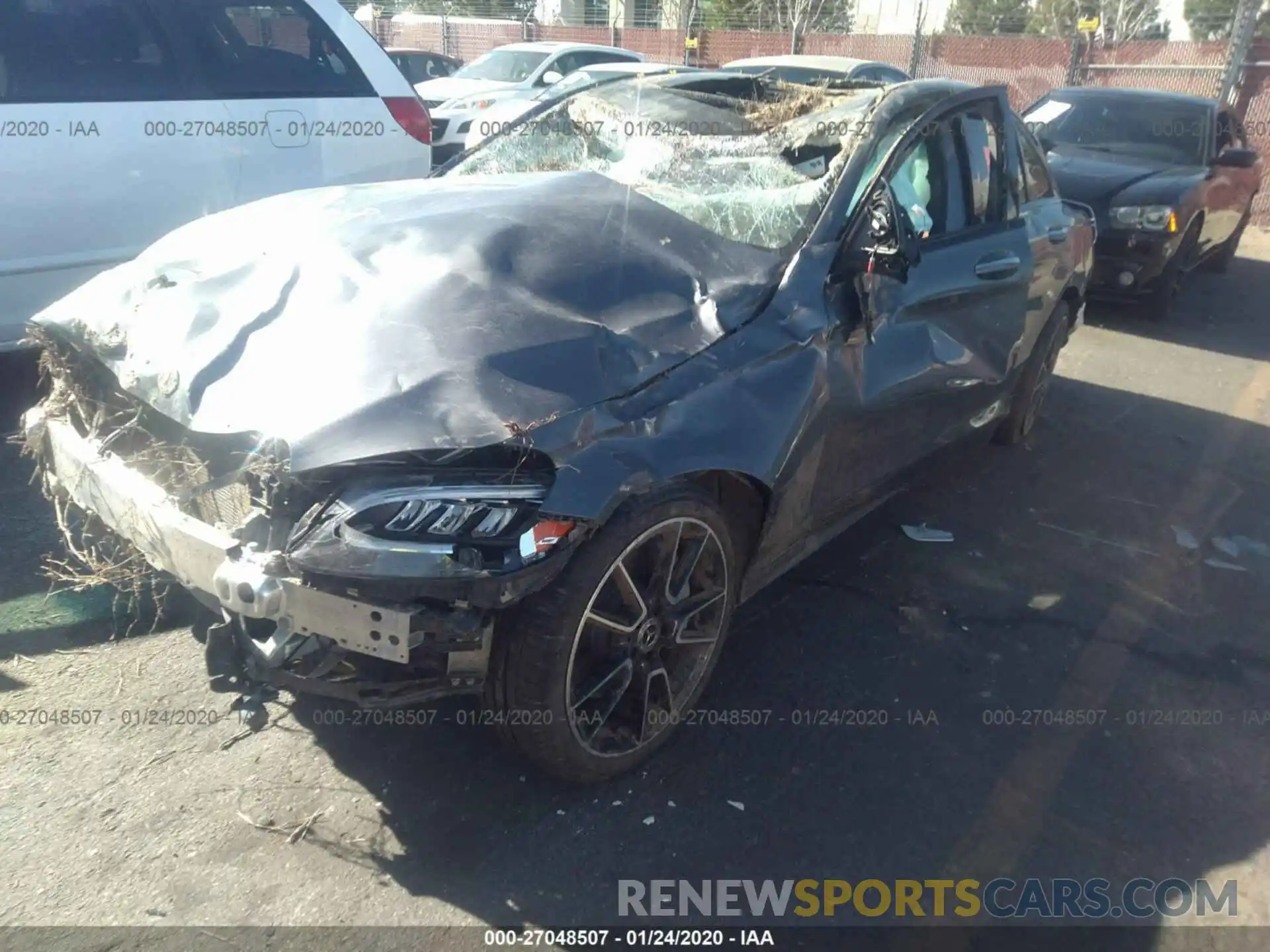 2 Photograph of a damaged car 55SWF8DB0KU322482 MERCEDES-BENZ C 2019