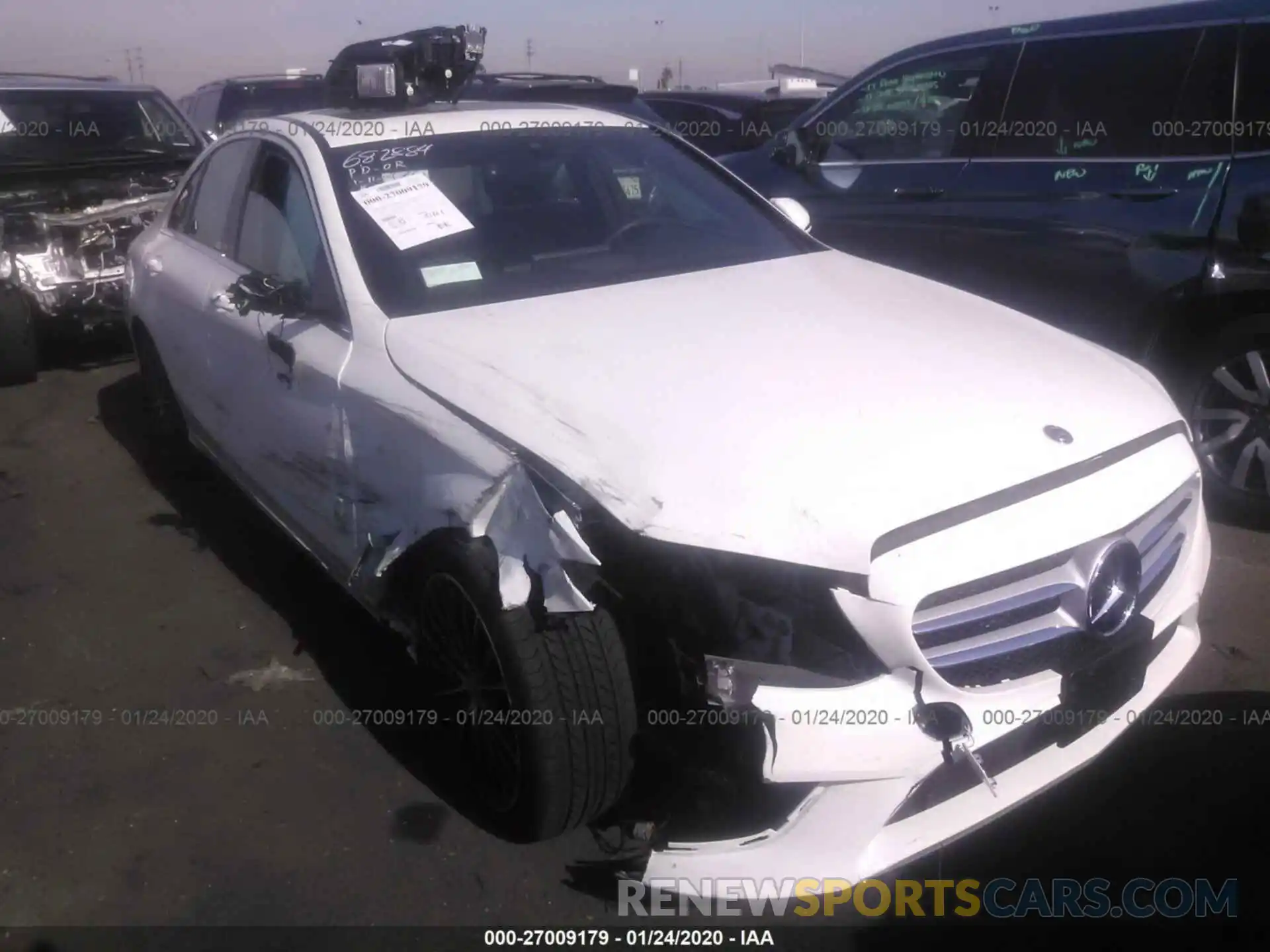 1 Photograph of a damaged car 55SWF8DB1KU305285 MERCEDES-BENZ C 2019