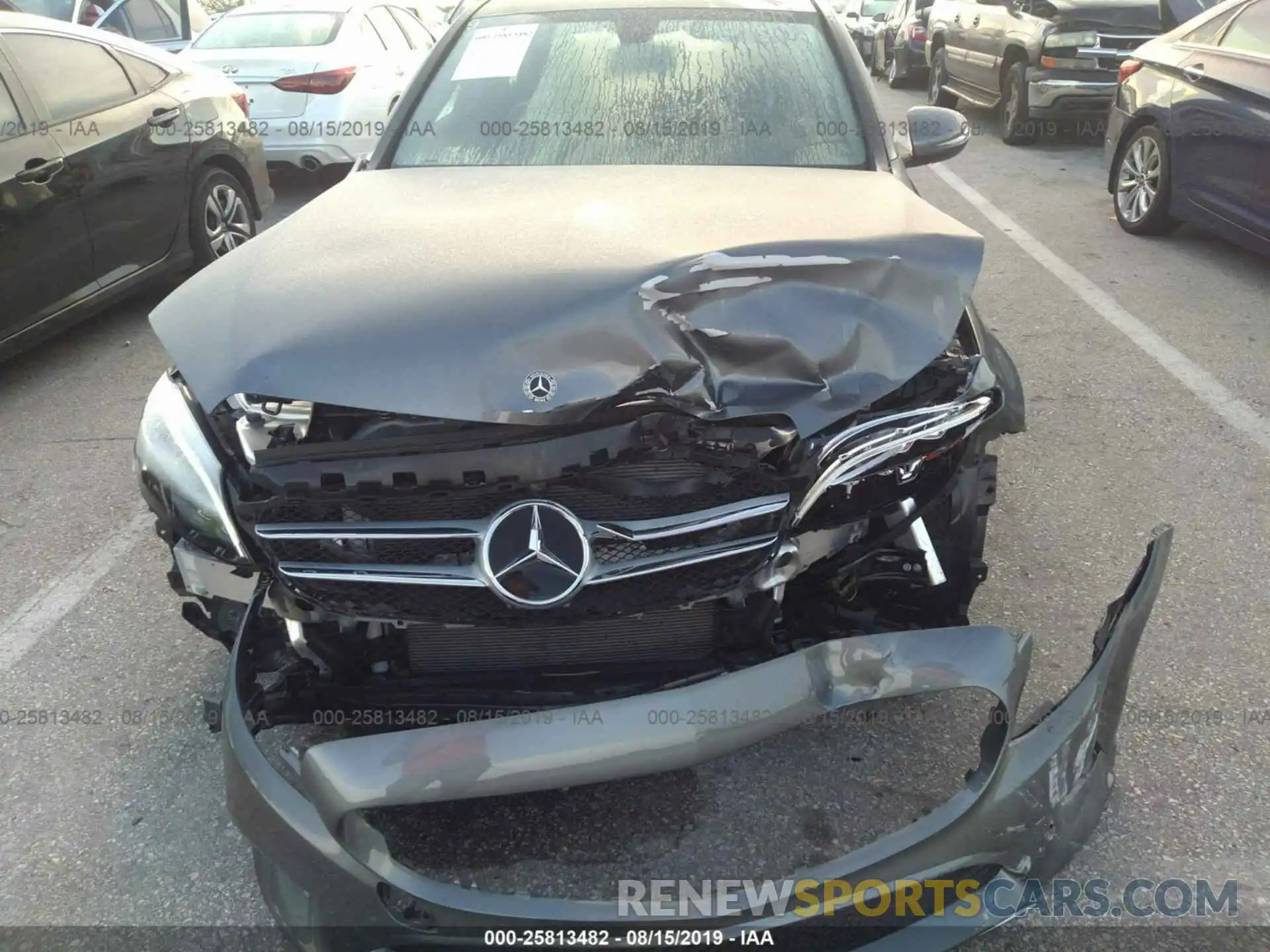 6 Photograph of a damaged car 55SWF8DB2KU293390 MERCEDES-BENZ C 2019