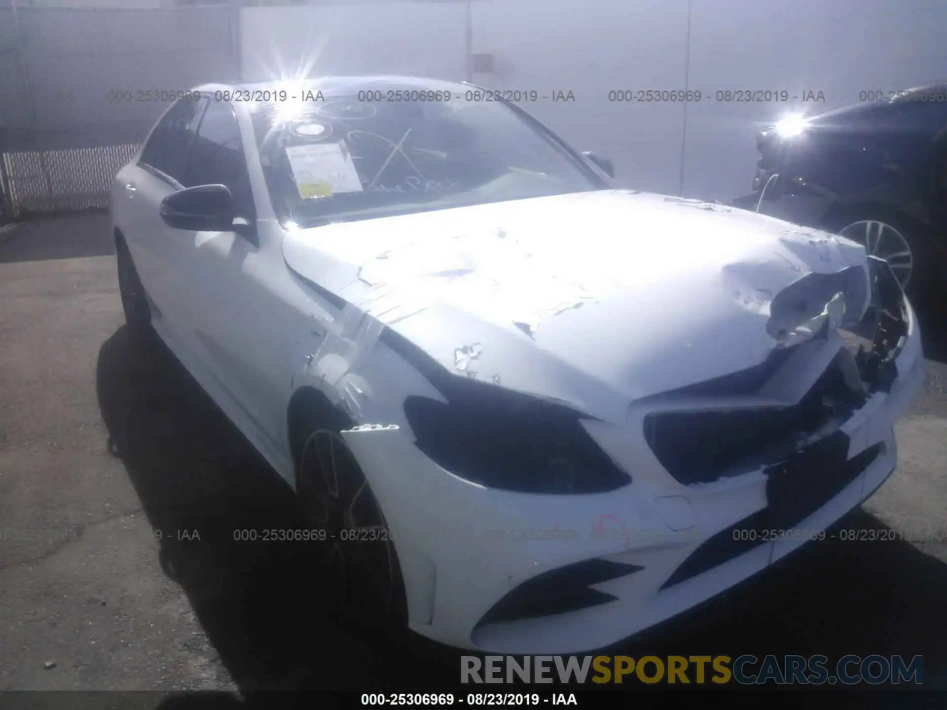 1 Photograph of a damaged car 55SWF8DB3KU284102 MERCEDES-BENZ C 2019