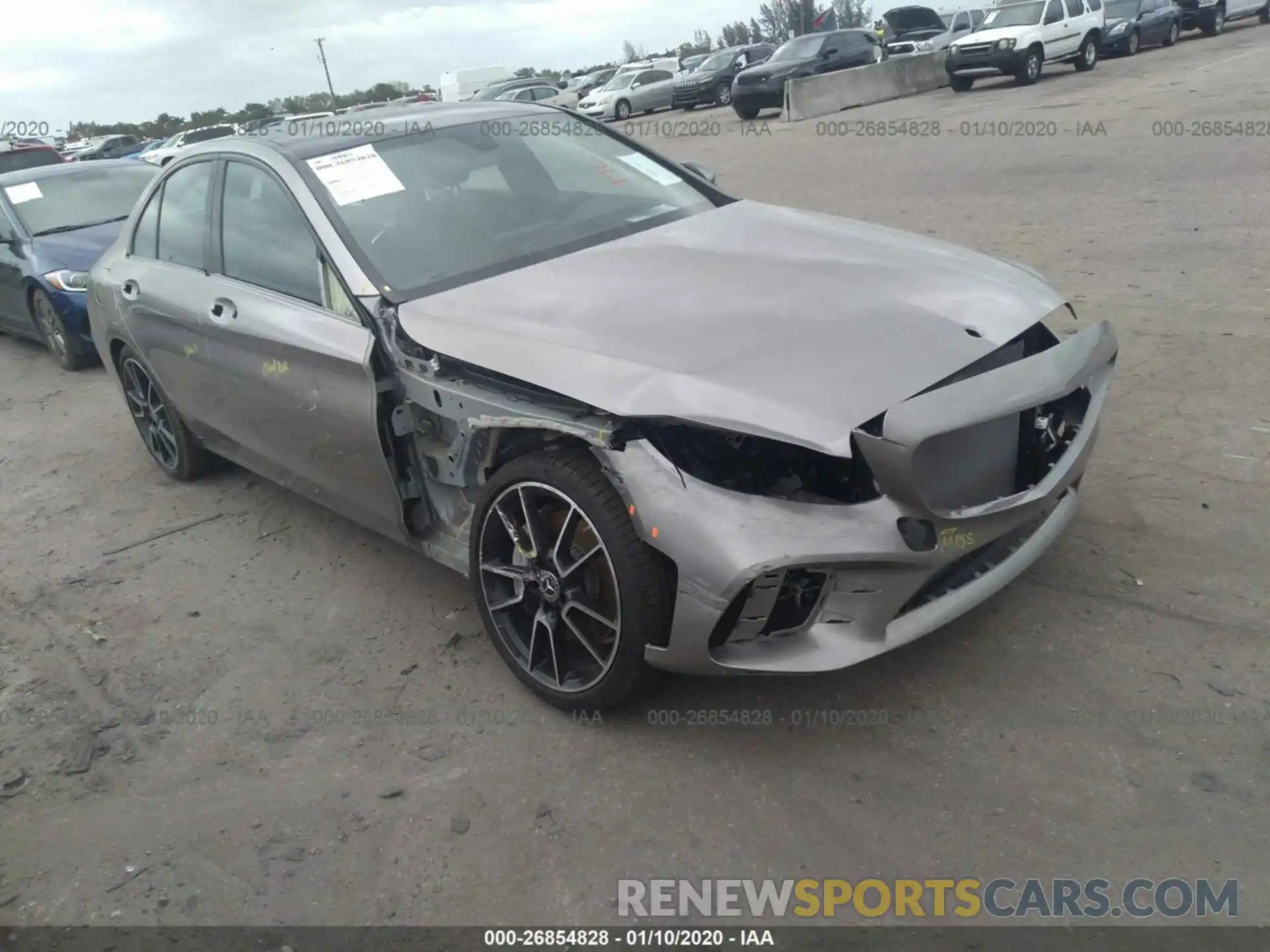 1 Photograph of a damaged car 55SWF8DB3KU318586 MERCEDES-BENZ C 2019