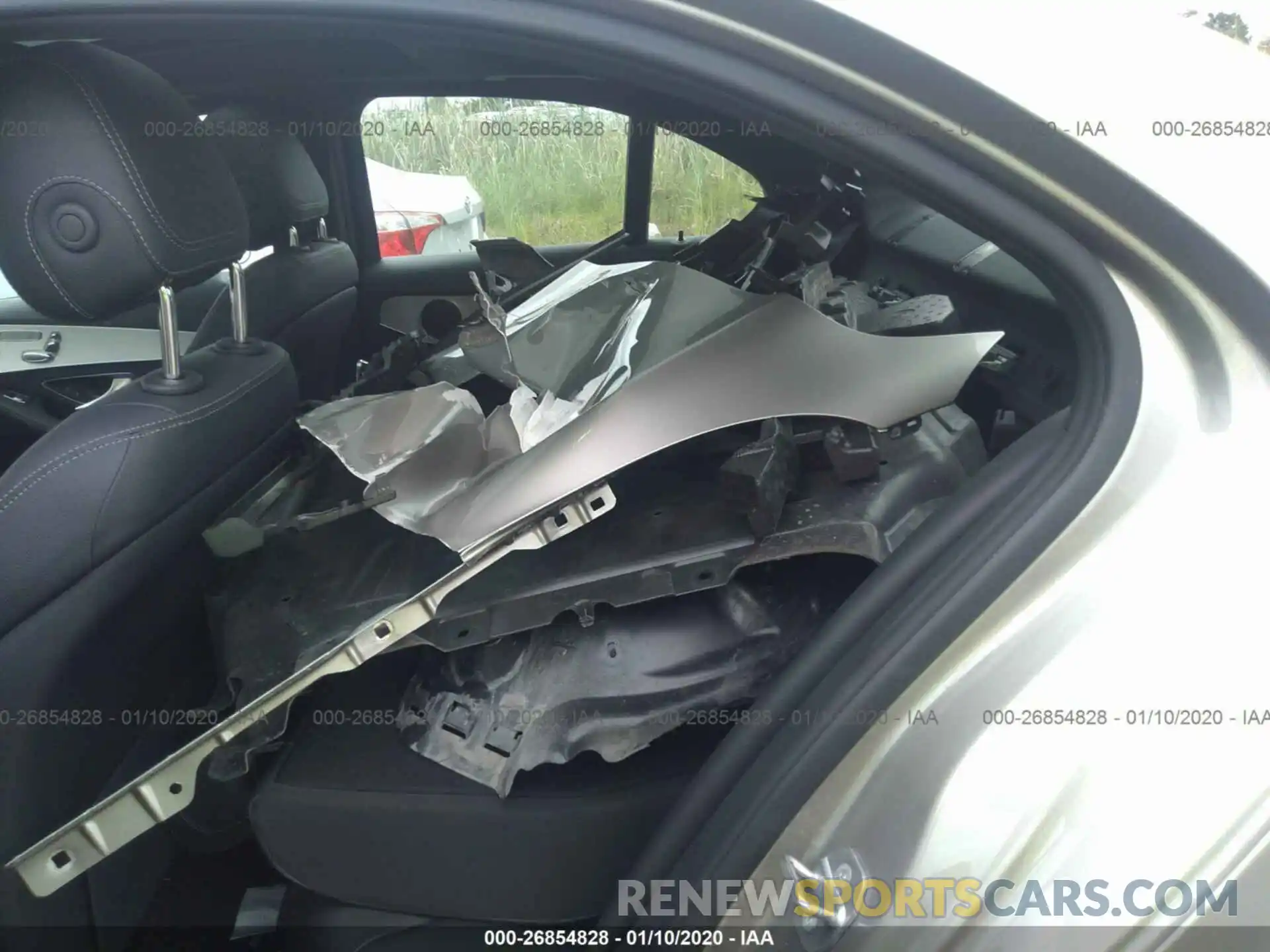 8 Photograph of a damaged car 55SWF8DB3KU318586 MERCEDES-BENZ C 2019