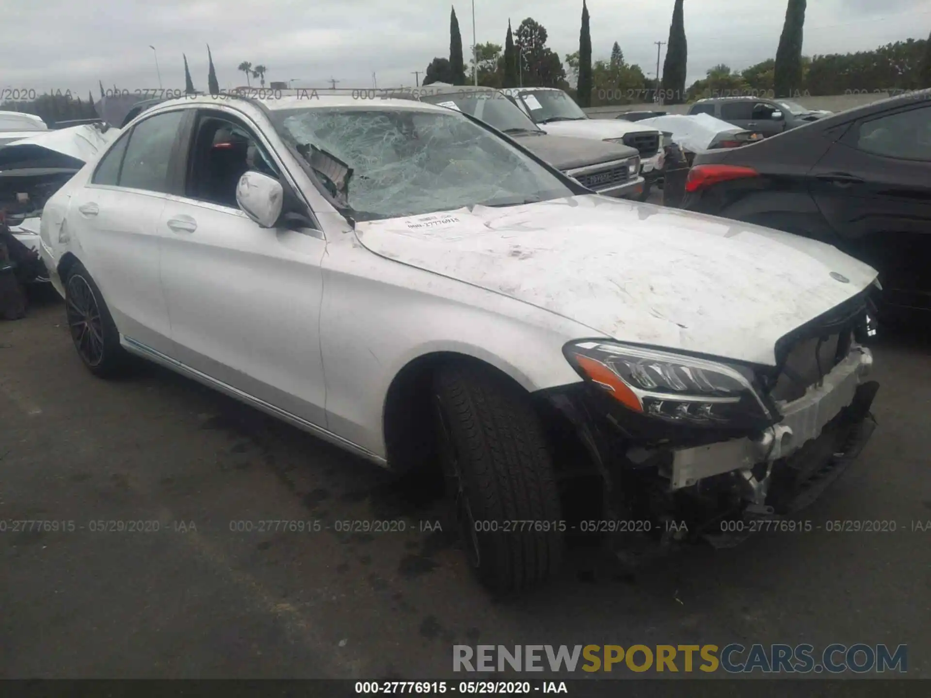 1 Photograph of a damaged car 55SWF8DB3KU319835 MERCEDES-BENZ C 2019