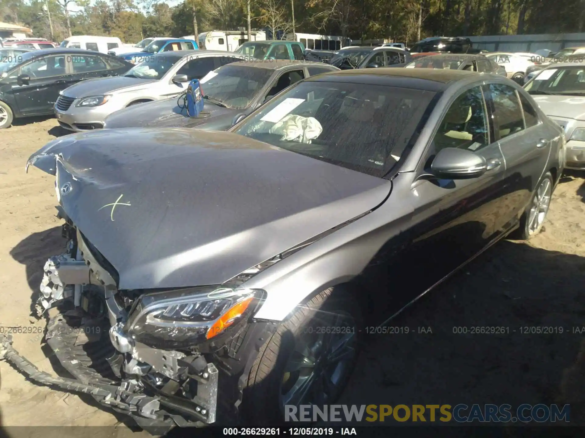 2 Photograph of a damaged car 55SWF8DB4KU316751 MERCEDES-BENZ C 2019