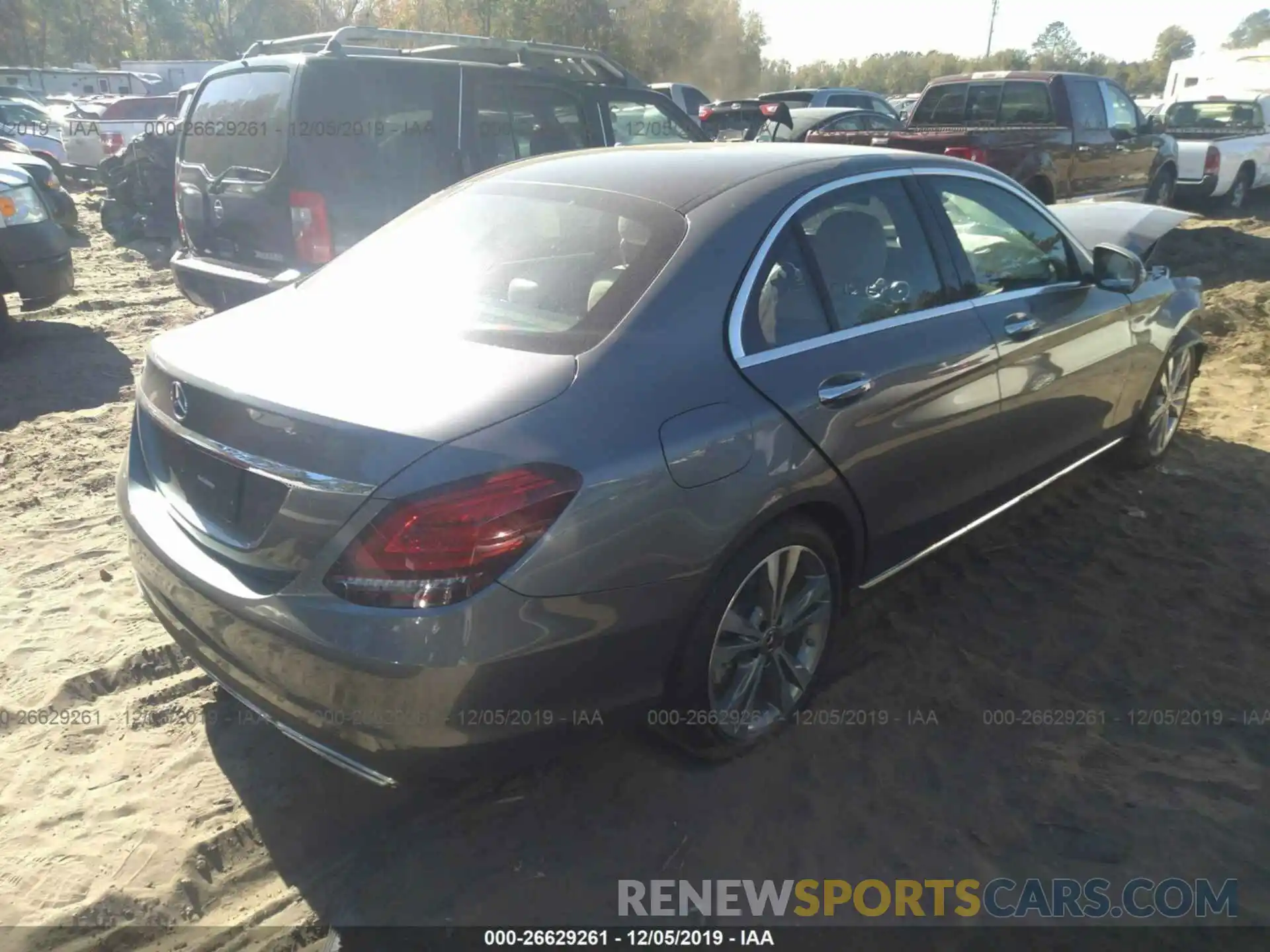 4 Photograph of a damaged car 55SWF8DB4KU316751 MERCEDES-BENZ C 2019