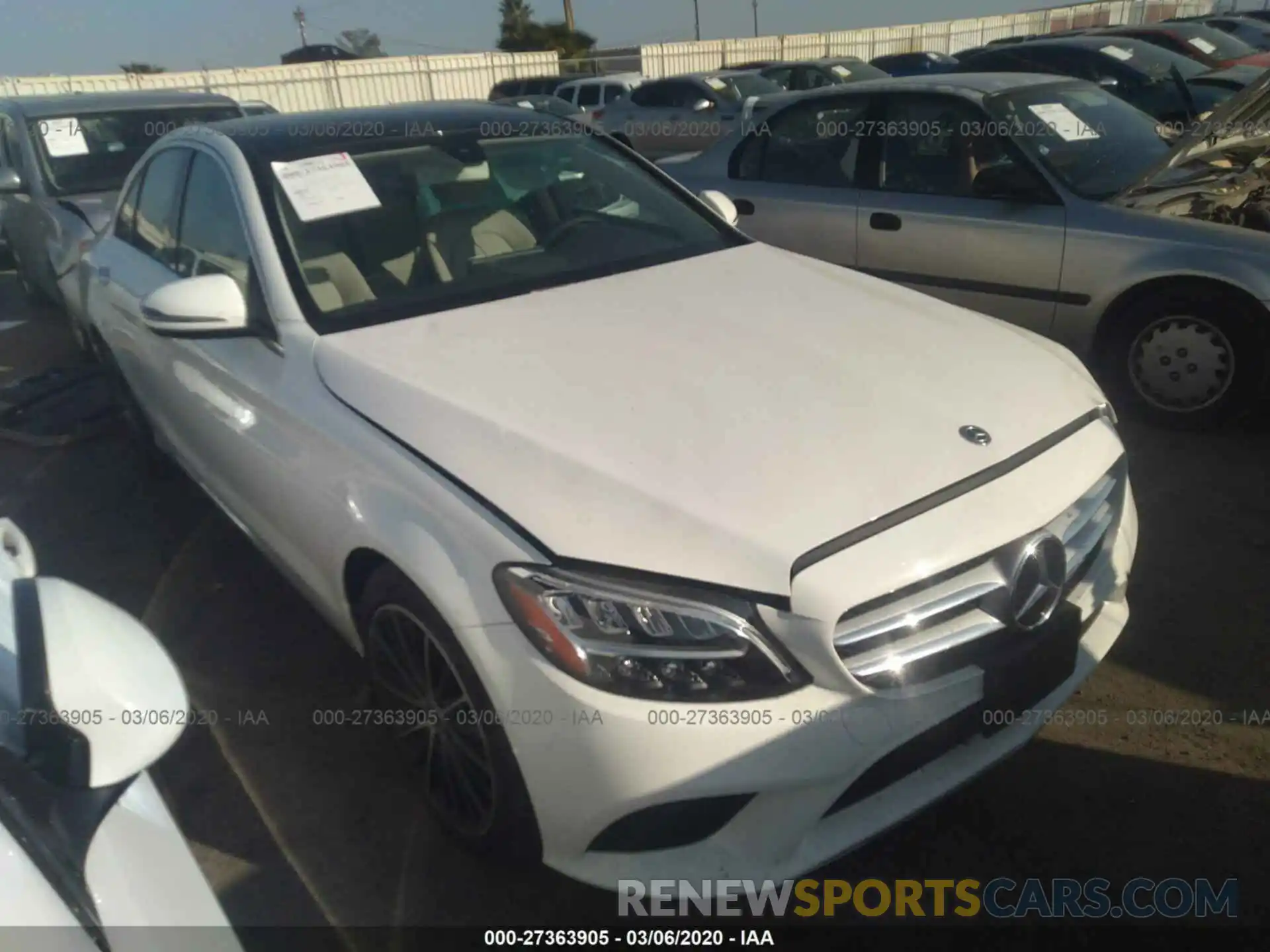 1 Photograph of a damaged car 55SWF8DB5KU313678 MERCEDES-BENZ C 2019