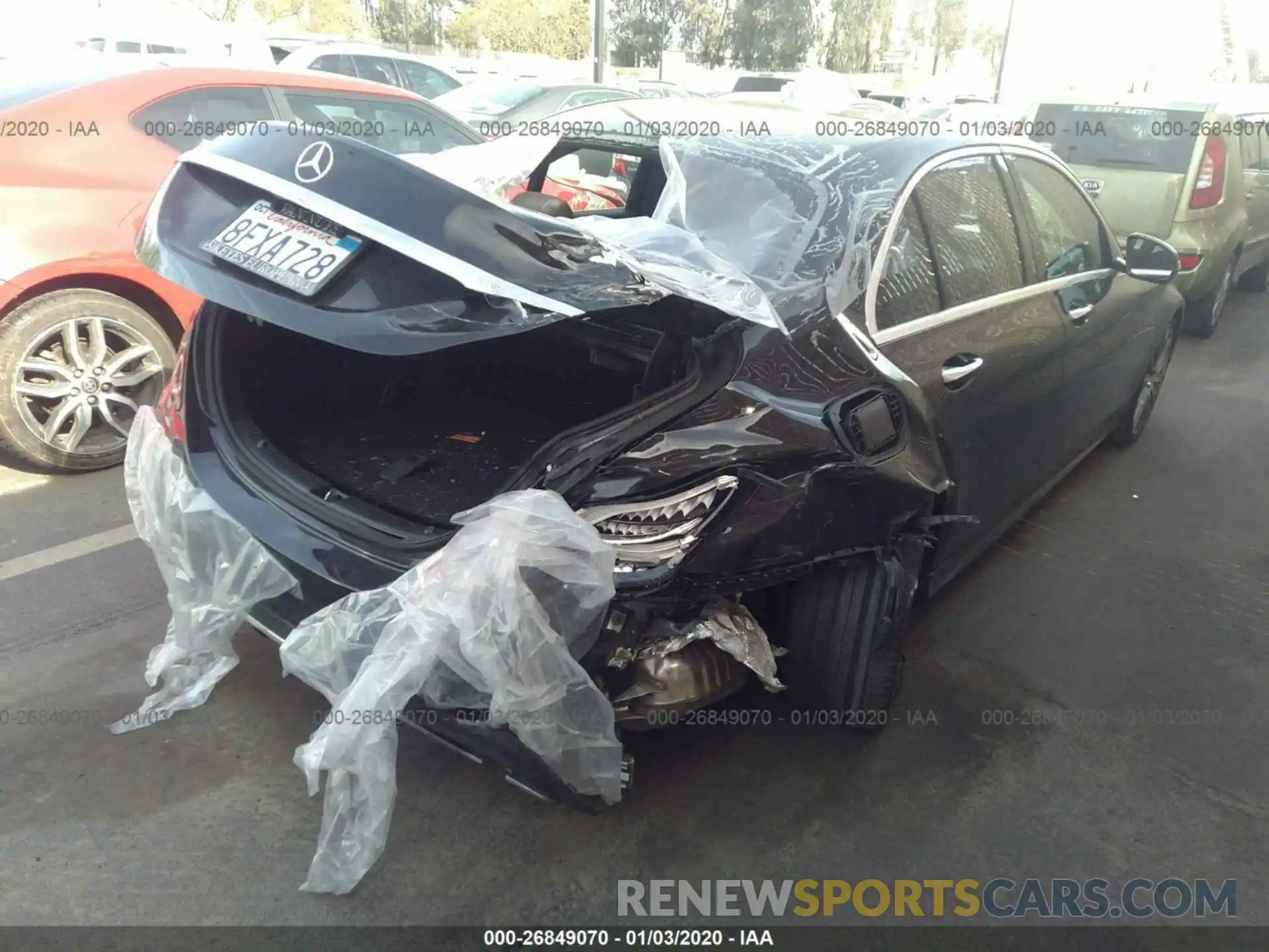 4 Фотография поврежденного автомобиля 55SWF8DB6KU285714 MERCEDES-BENZ C 2019