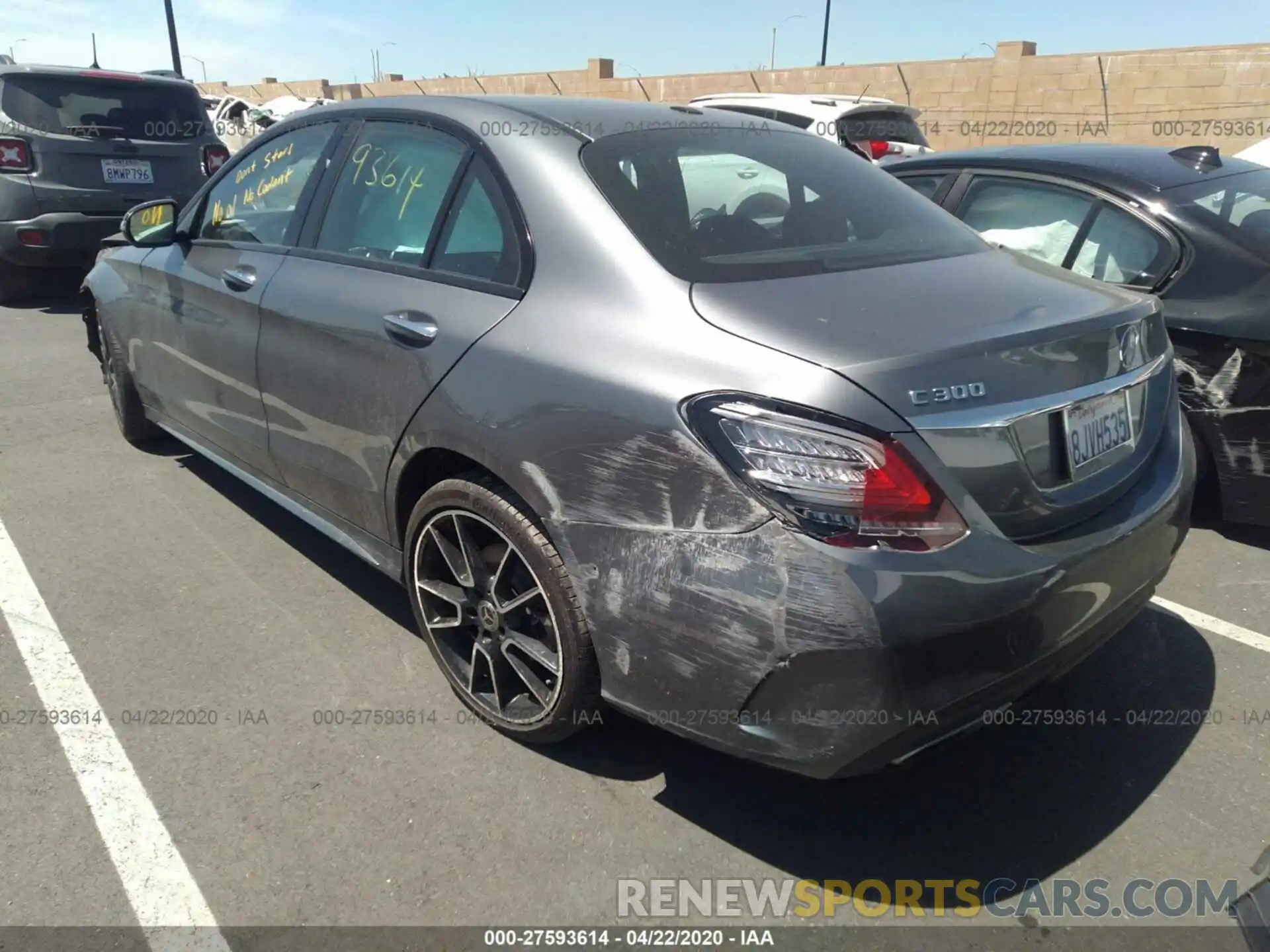 3 Photograph of a damaged car 55SWF8DB6KU315441 MERCEDES-BENZ C 2019