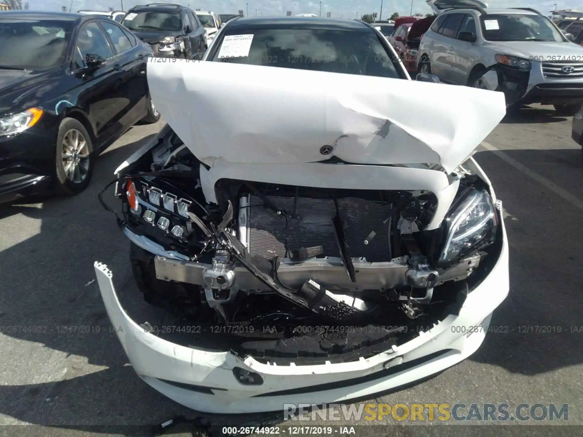 6 Photograph of a damaged car 55SWF8DB6KU322034 MERCEDES-BENZ C 2019