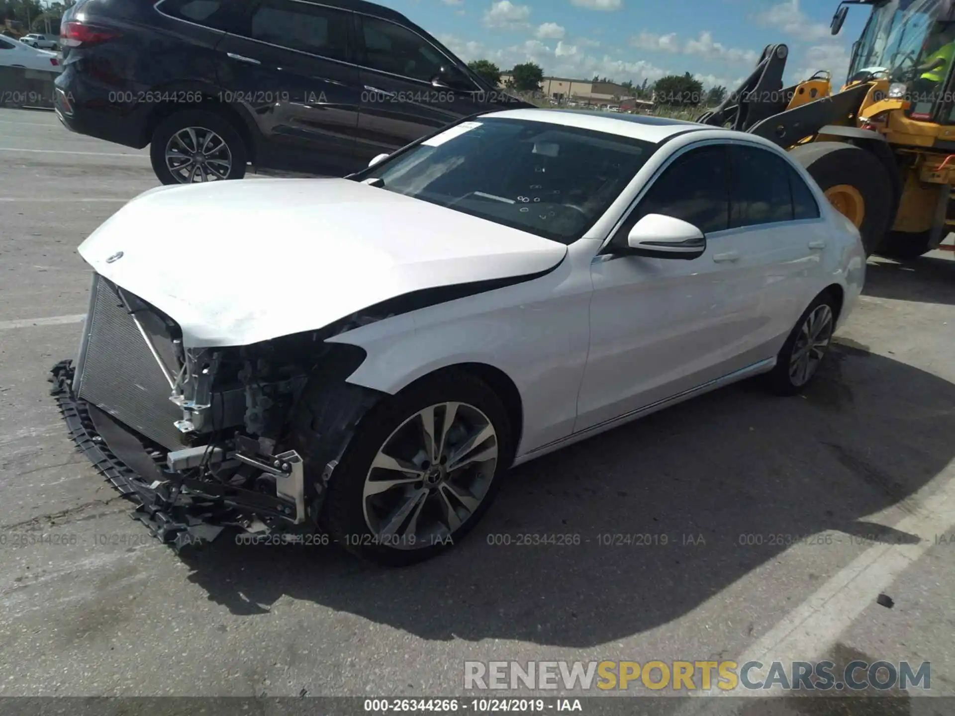 2 Photograph of a damaged car 55SWF8DB7KU296169 MERCEDES-BENZ C 2019