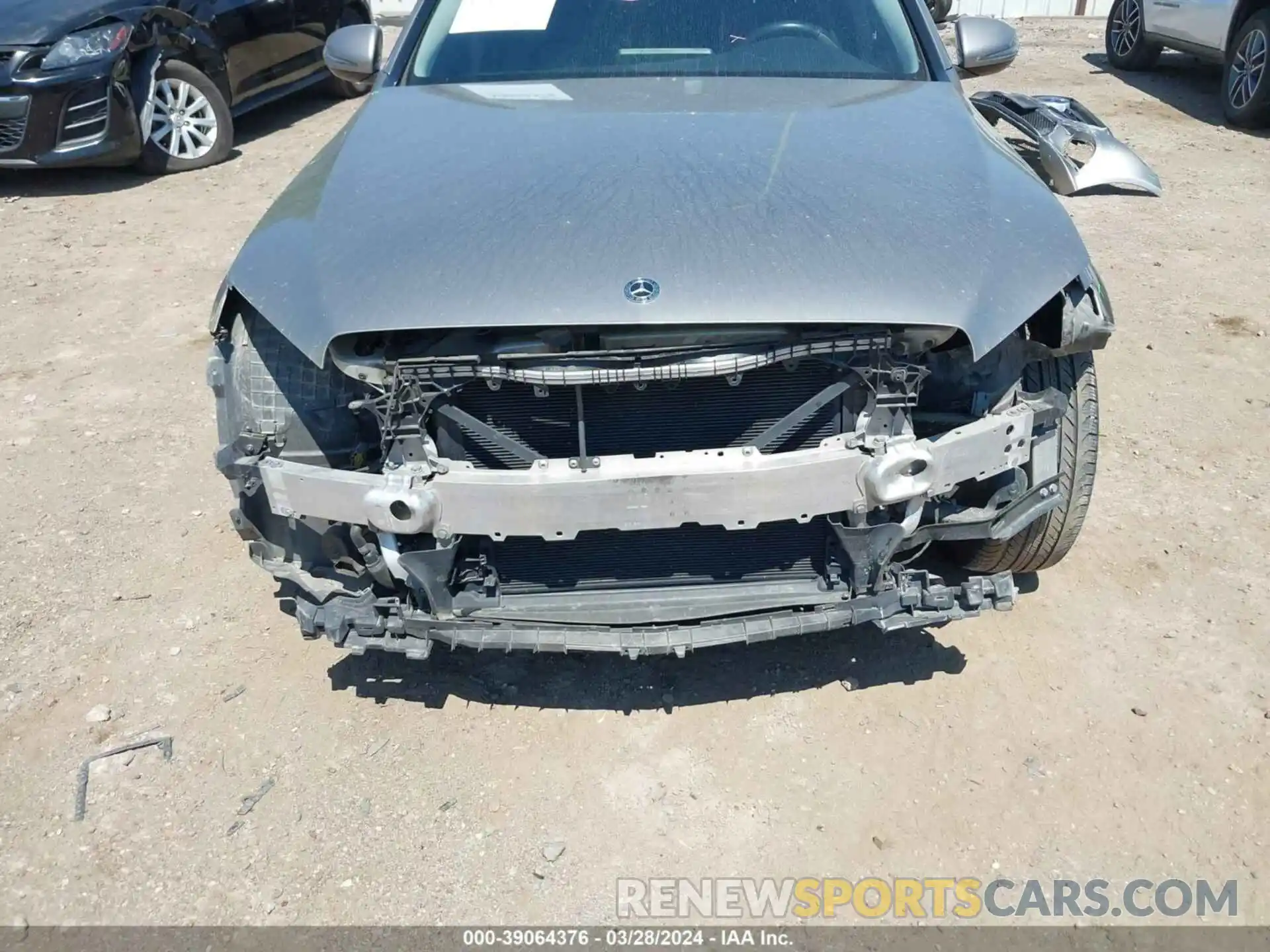 6 Photograph of a damaged car 55SWF8DB8KU299386 MERCEDES-BENZ C 2019