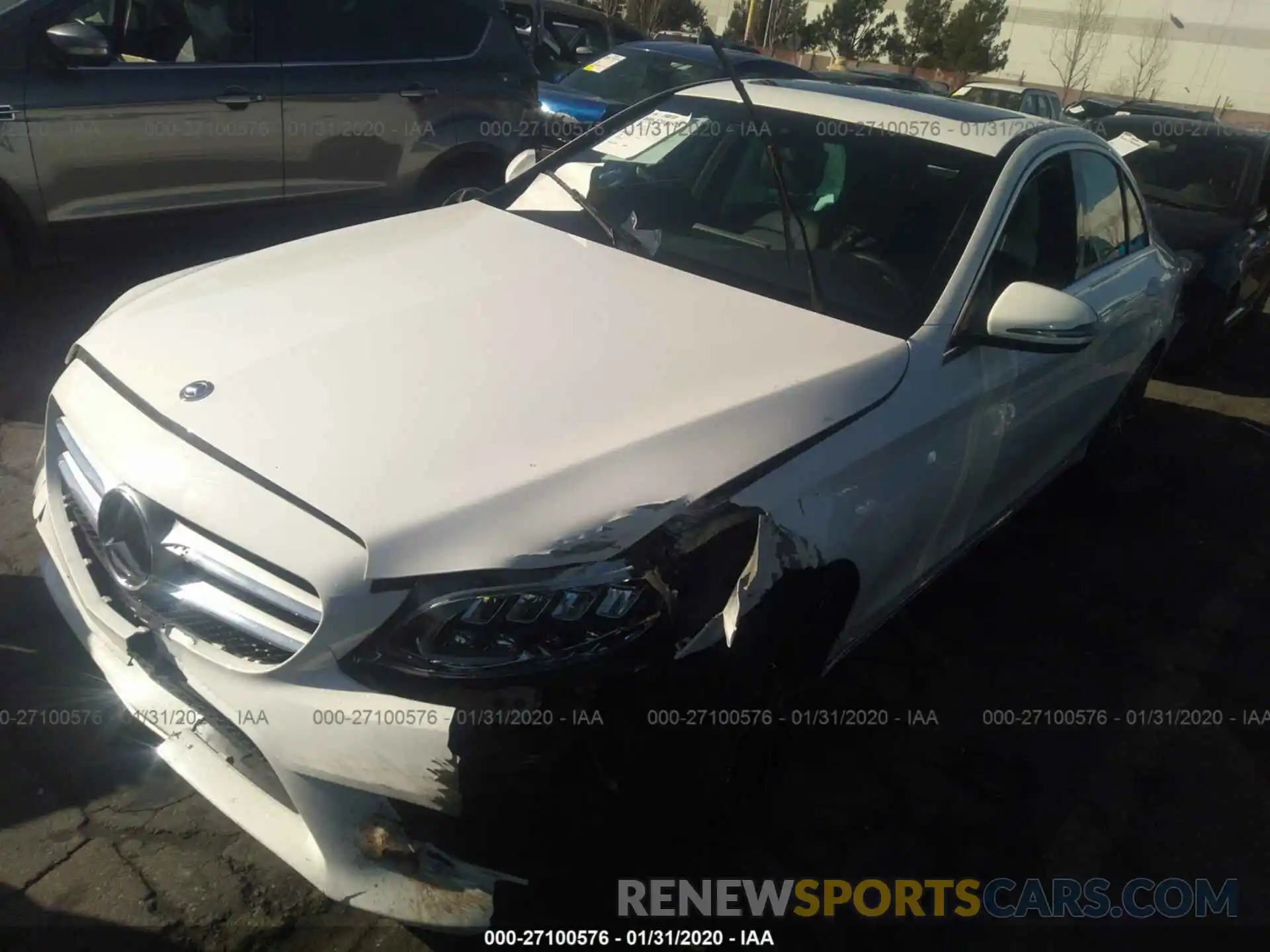 2 Photograph of a damaged car 55SWF8DB8KU311441 MERCEDES-BENZ C 2019