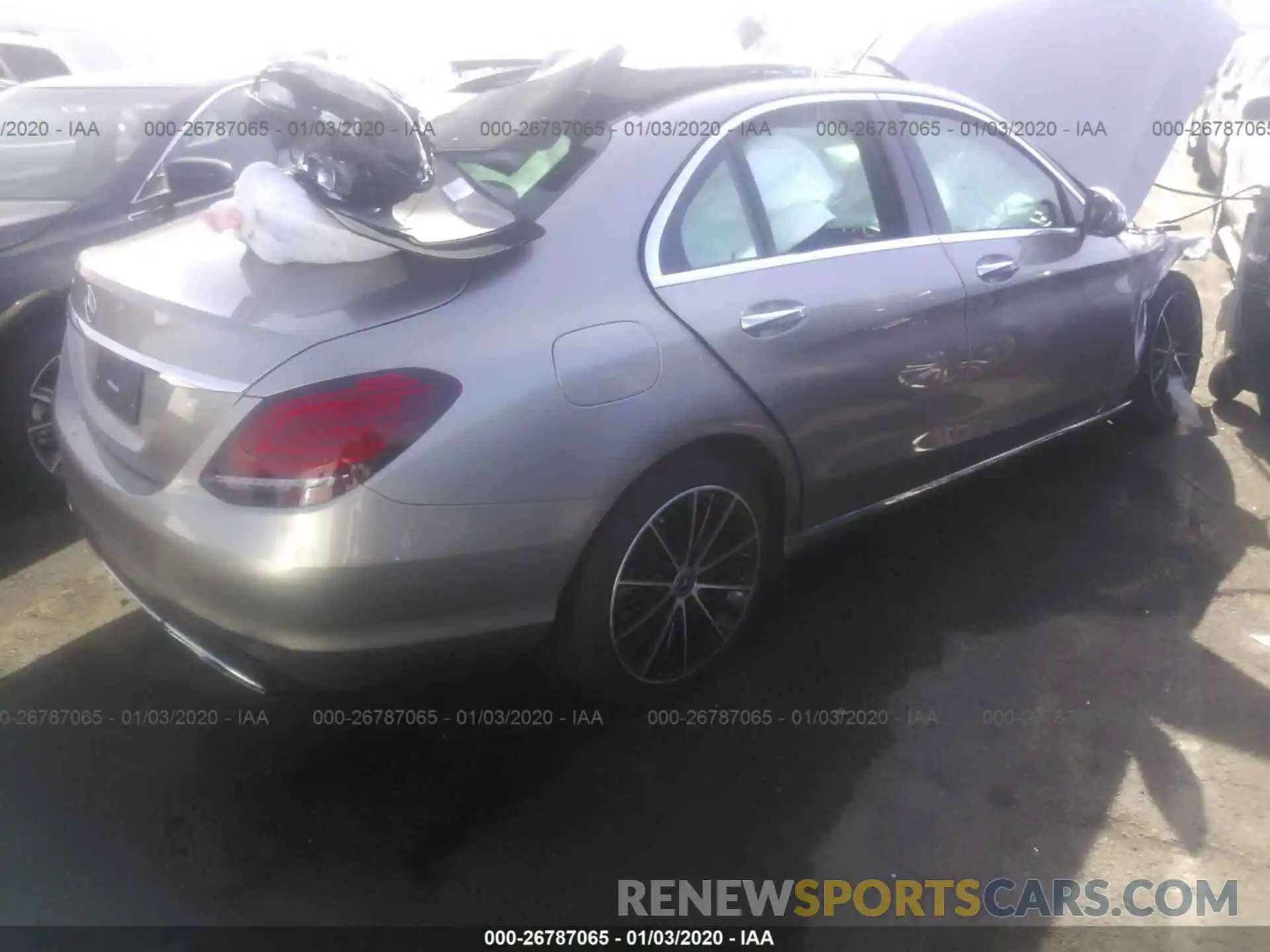 4 Photograph of a damaged car 55SWF8DBXKU283383 MERCEDES-BENZ C 2019