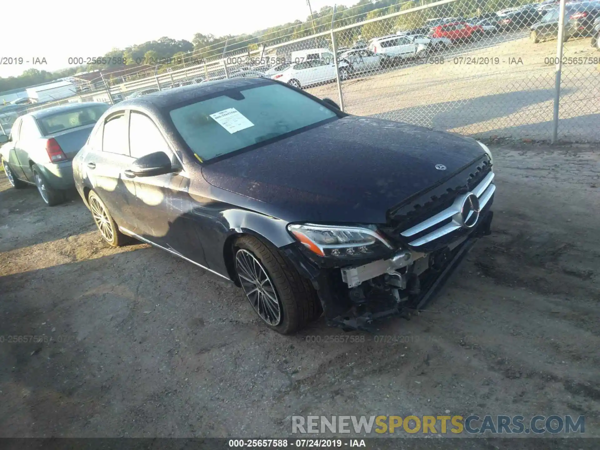 1 Photograph of a damaged car 55SWF8DBXKU285912 MERCEDES-BENZ C 2019