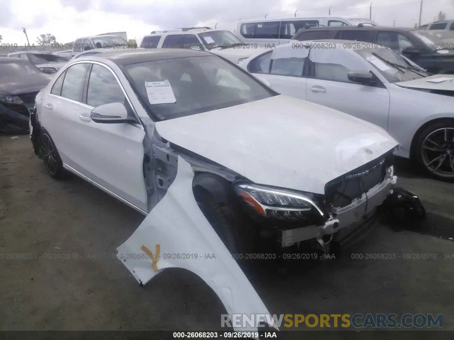 1 Photograph of a damaged car 55SWF8DBXKU322067 MERCEDES-BENZ C 2019