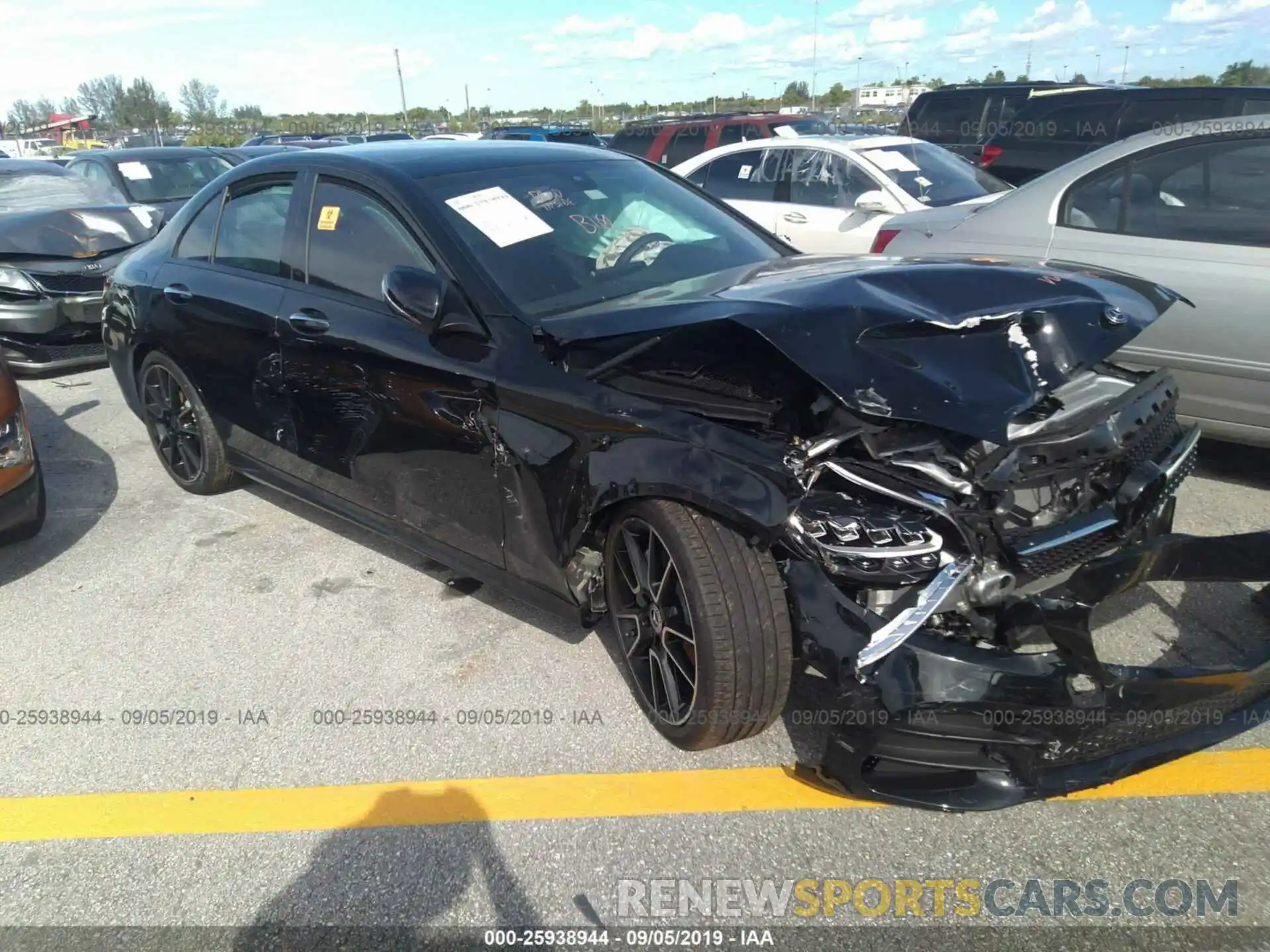 1 Photograph of a damaged car 55SWF8DBXKU322134 MERCEDES-BENZ C 2019