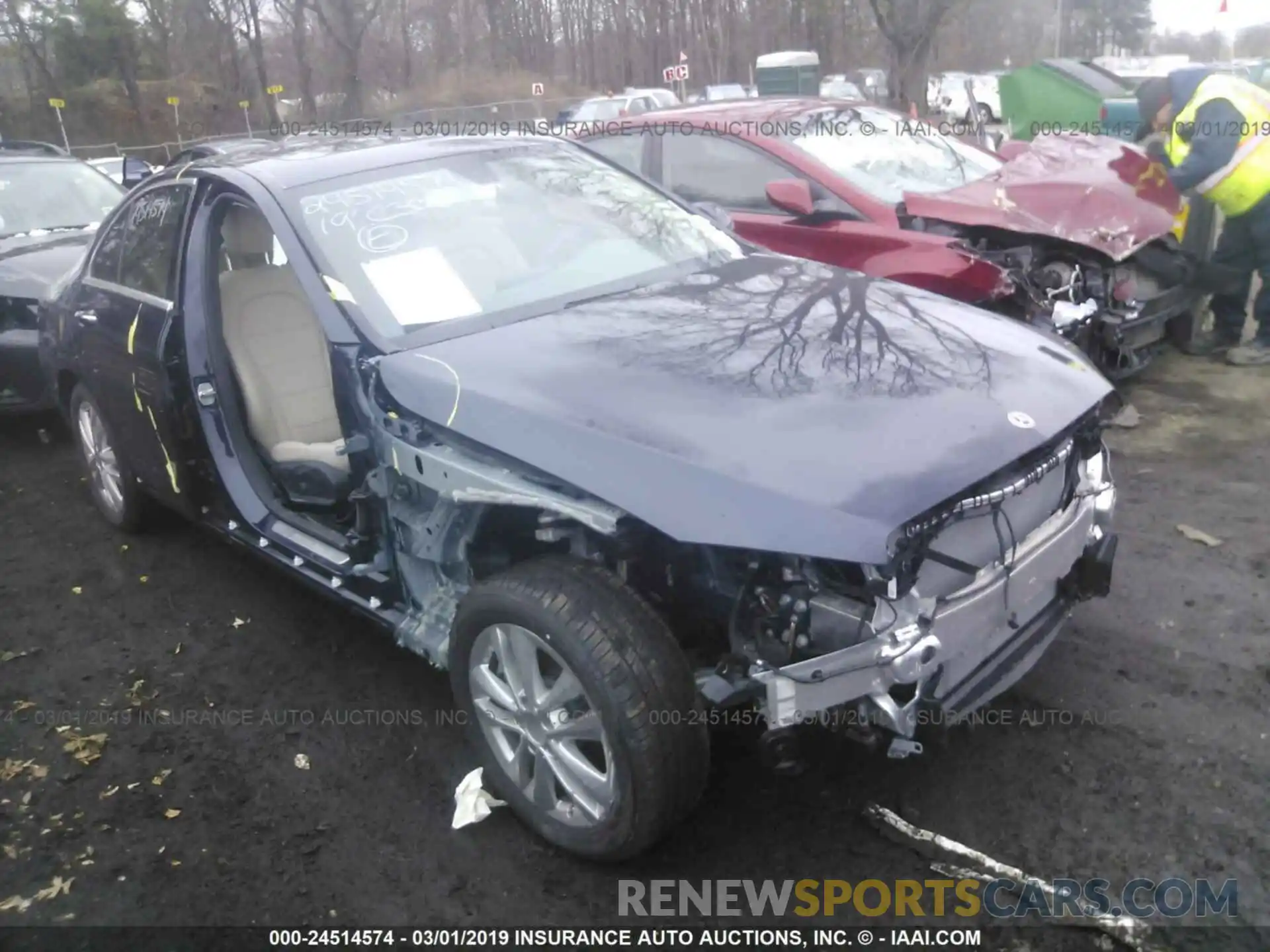 1 Photograph of a damaged car 55SWF8EB0KU293743 MERCEDES-BENZ C 2019