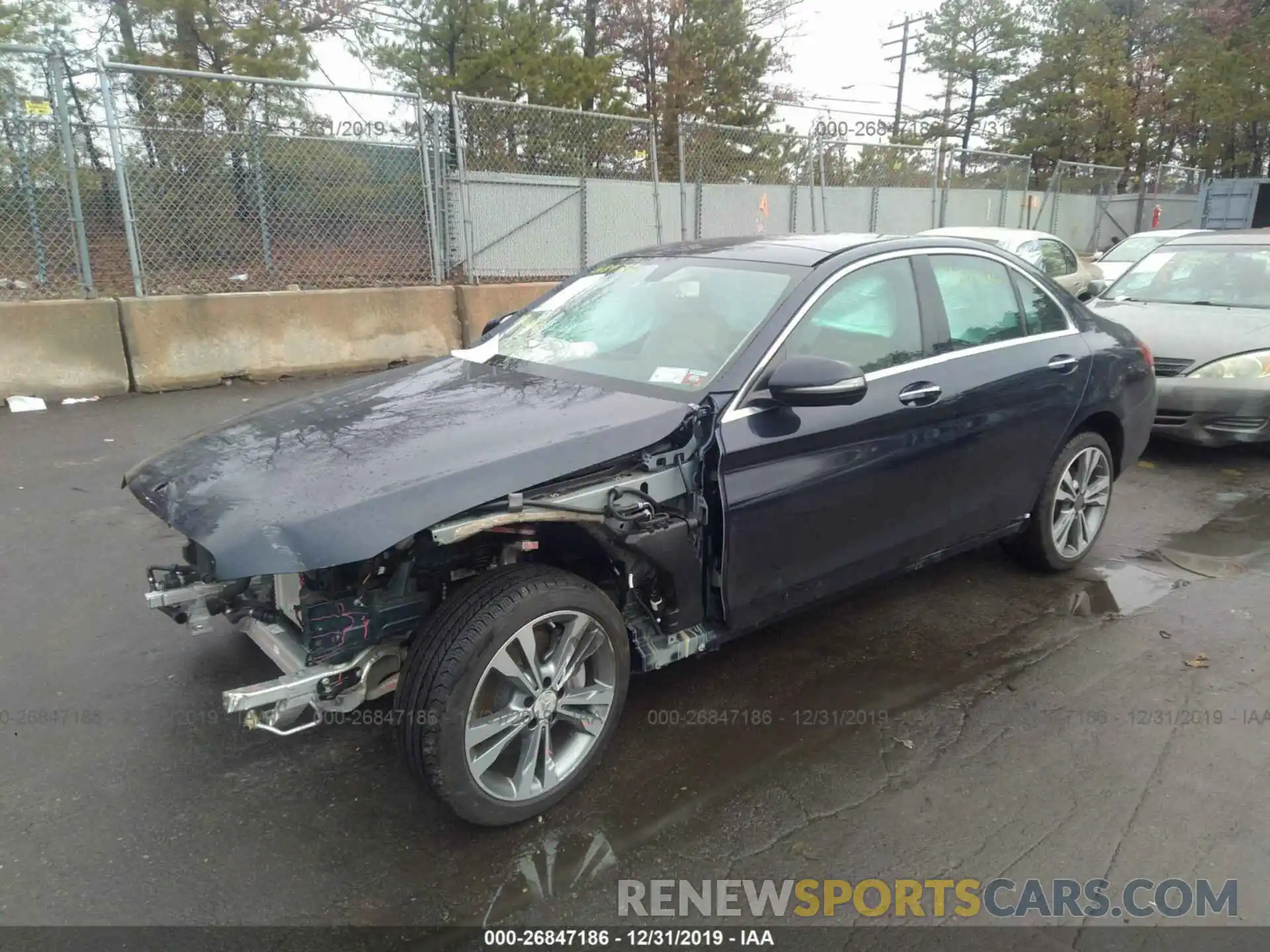 2 Photograph of a damaged car 55SWF8EB0KU311531 MERCEDES-BENZ C 2019