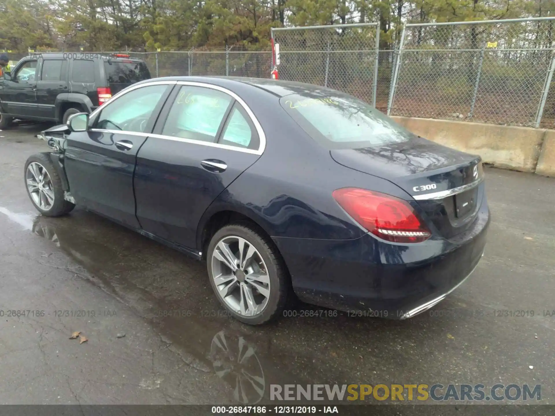 3 Photograph of a damaged car 55SWF8EB0KU311531 MERCEDES-BENZ C 2019