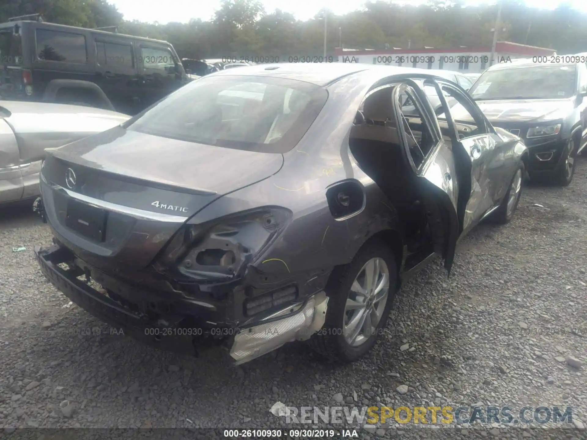 4 Photograph of a damaged car 55SWF8EB0KU321802 MERCEDES-BENZ C 2019