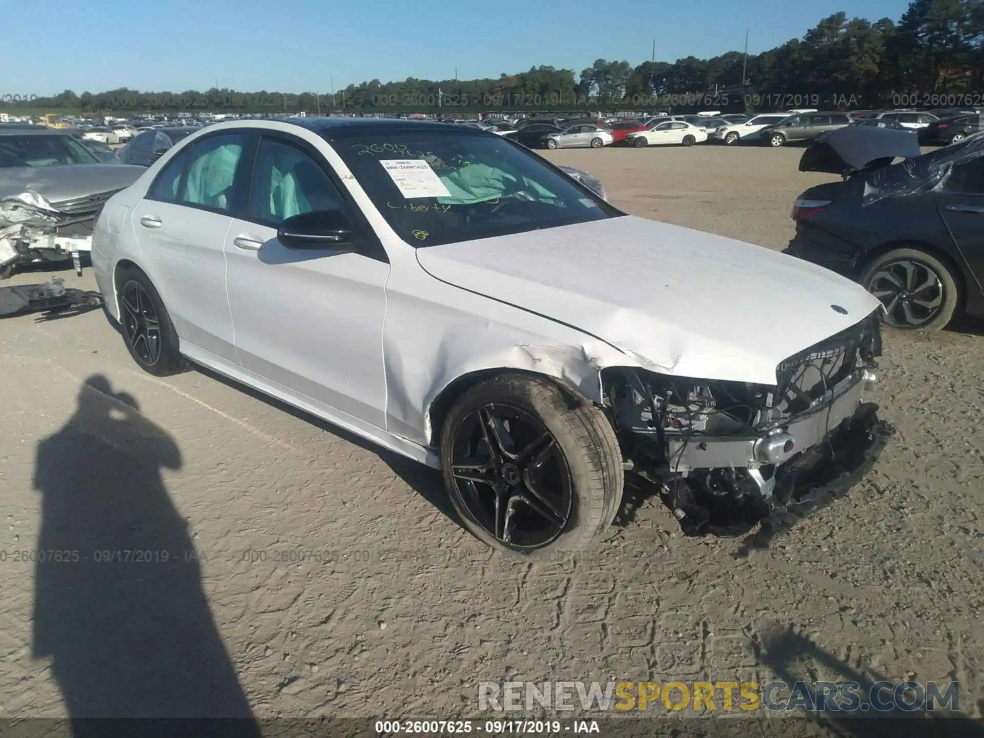 1 Photograph of a damaged car 55SWF8EB4KU306722 MERCEDES-BENZ C 2019