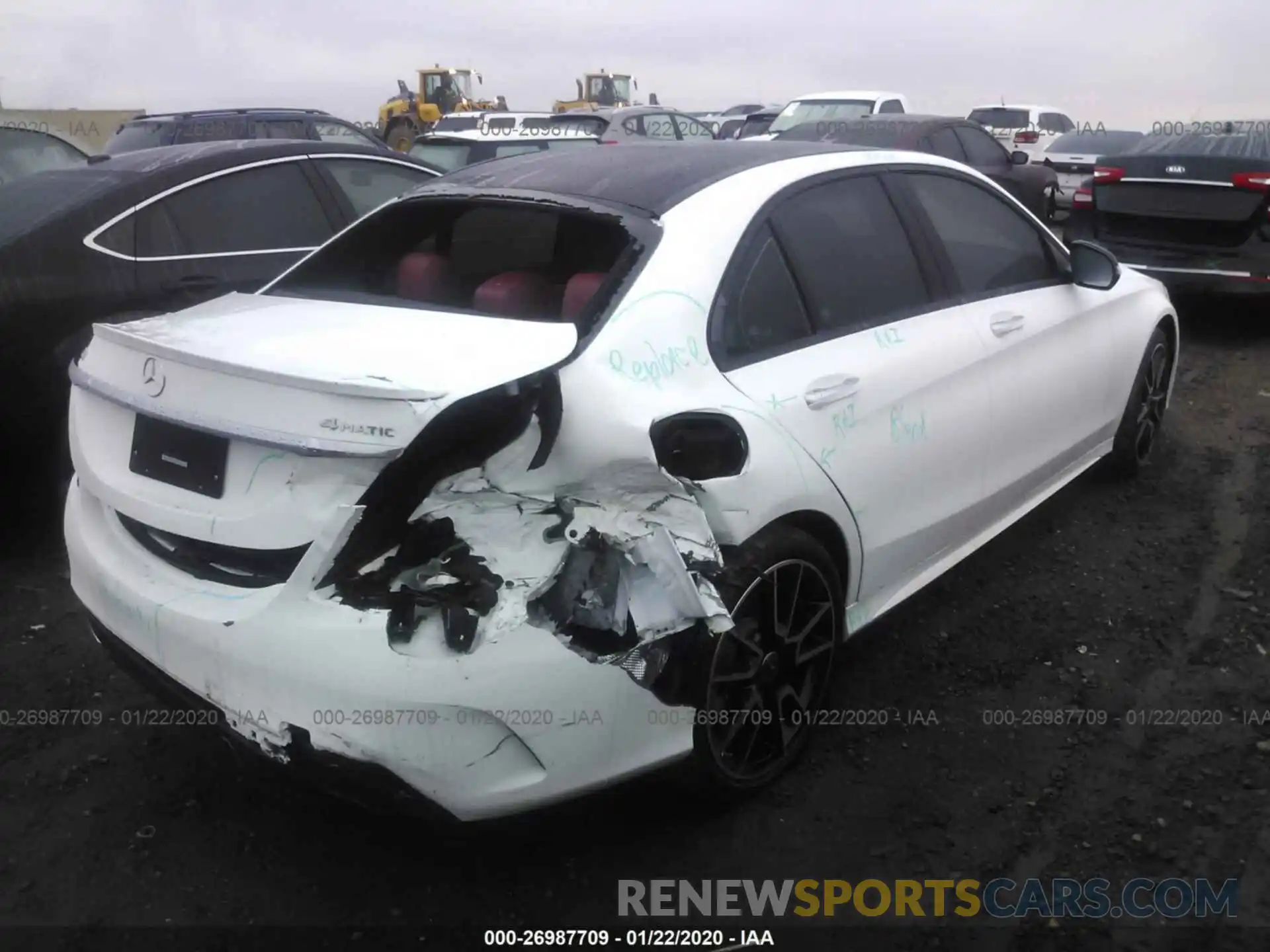 4 Photograph of a damaged car 55SWF8EB4KU311239 MERCEDES-BENZ C 2019