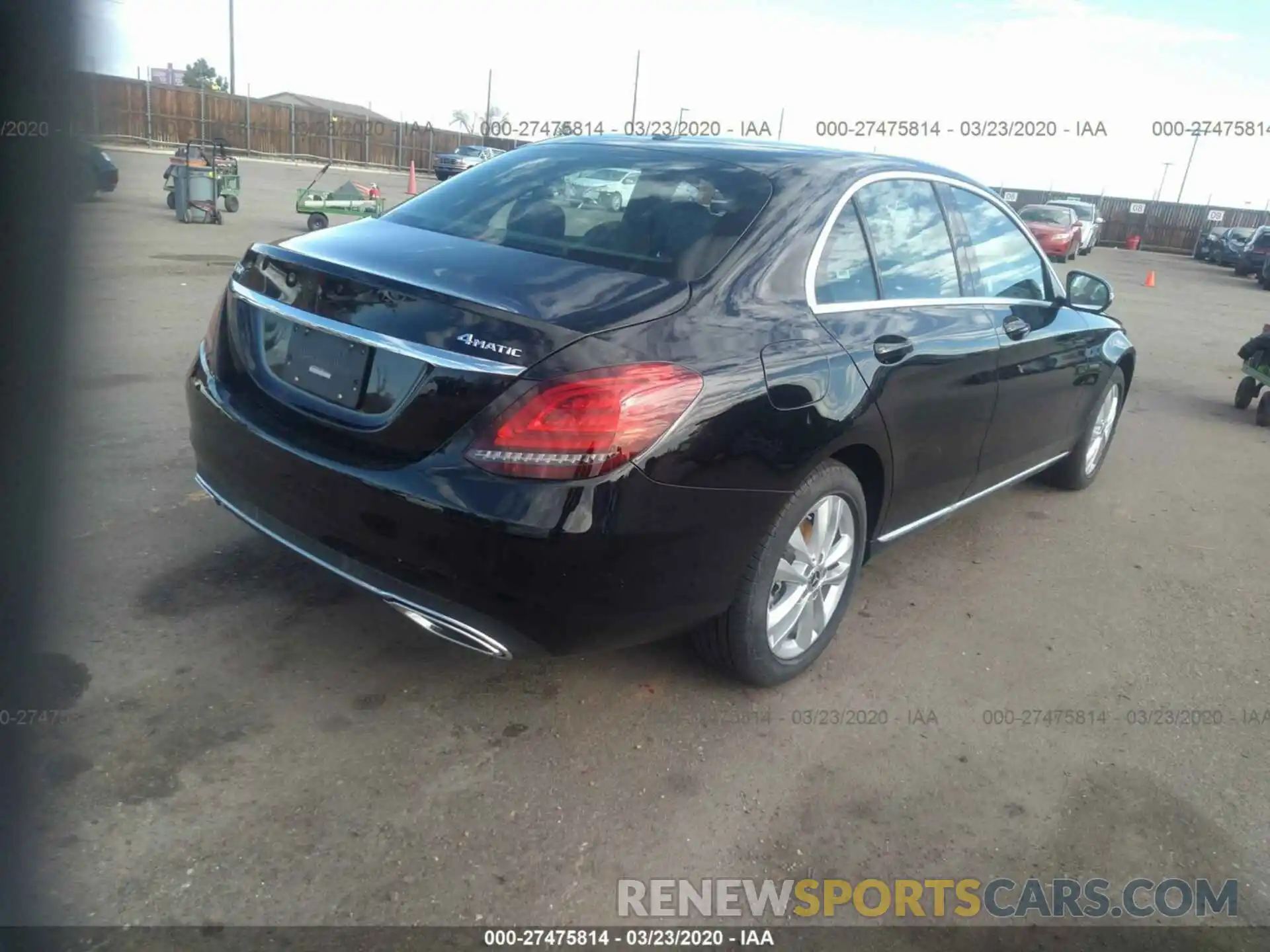 4 Photograph of a damaged car 55SWF8EB4KU315808 MERCEDES-BENZ C 2019